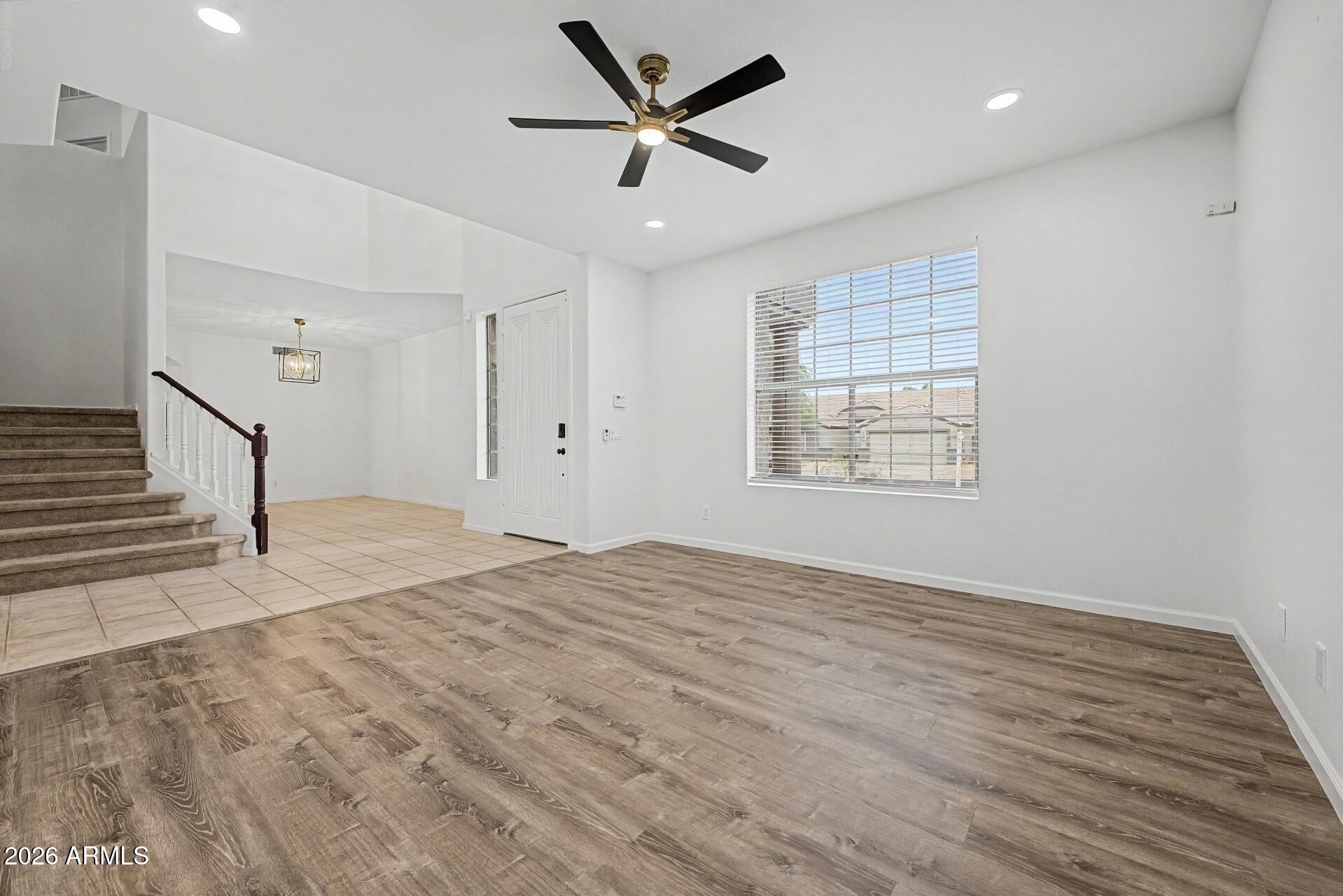 4331 E PRICKLY PEAR Trail