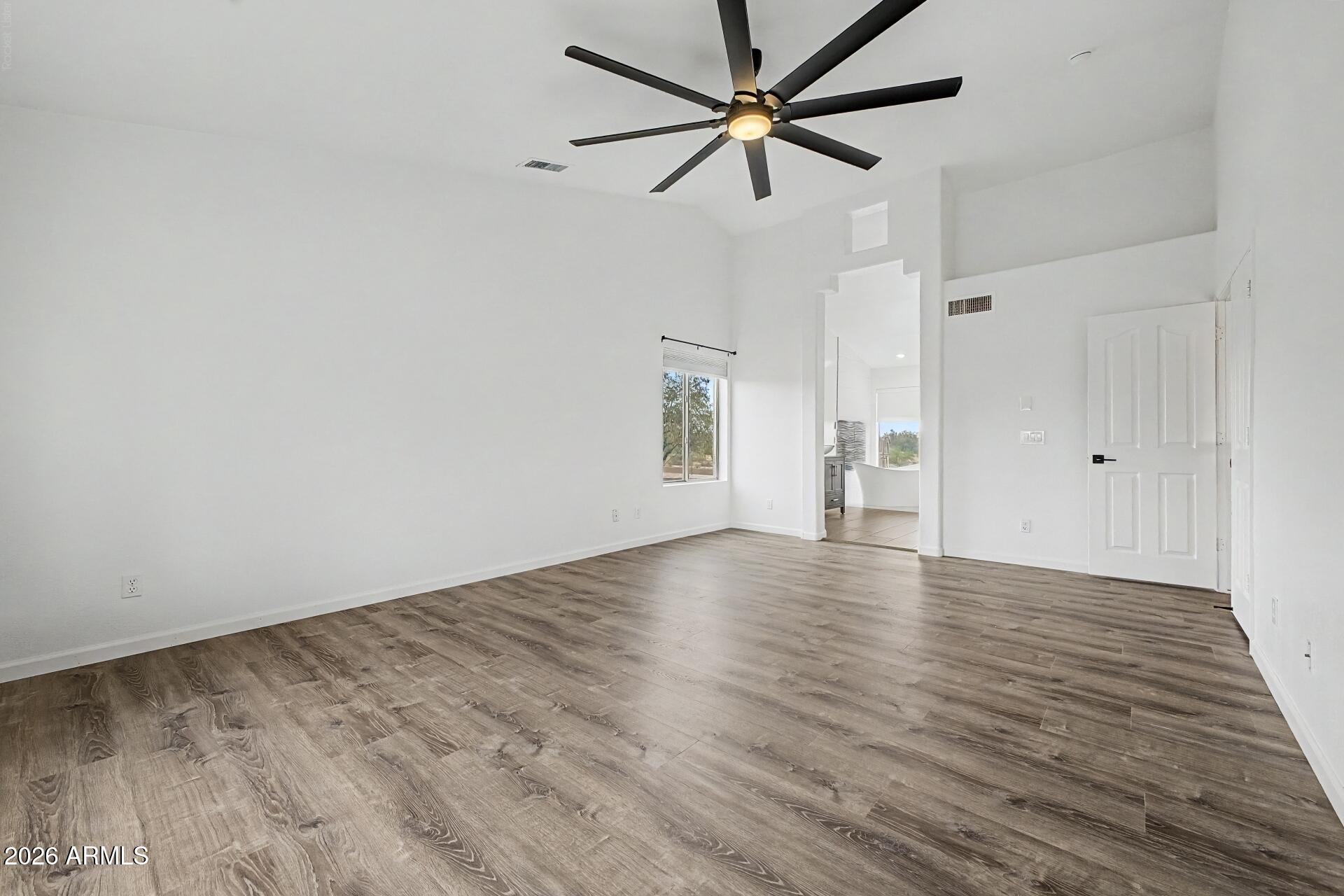 4331 E PRICKLY PEAR Trail