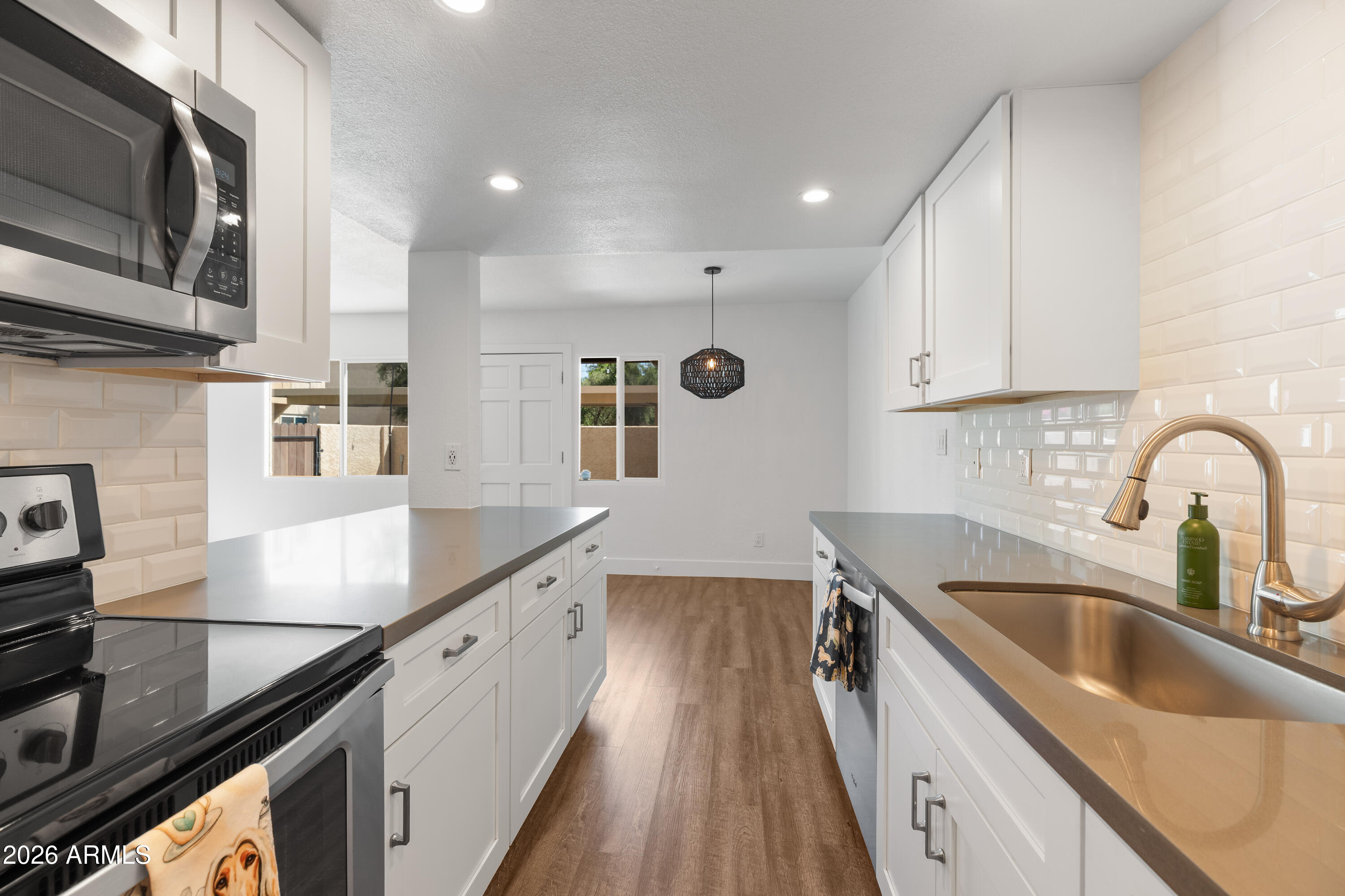 4154 N 81ST Street