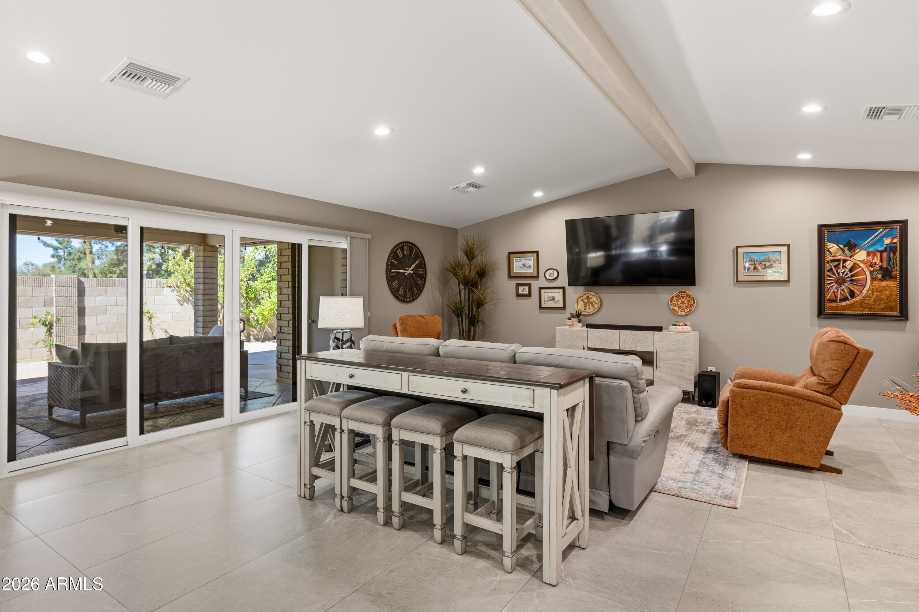 7516 N DEL NORTE Drive