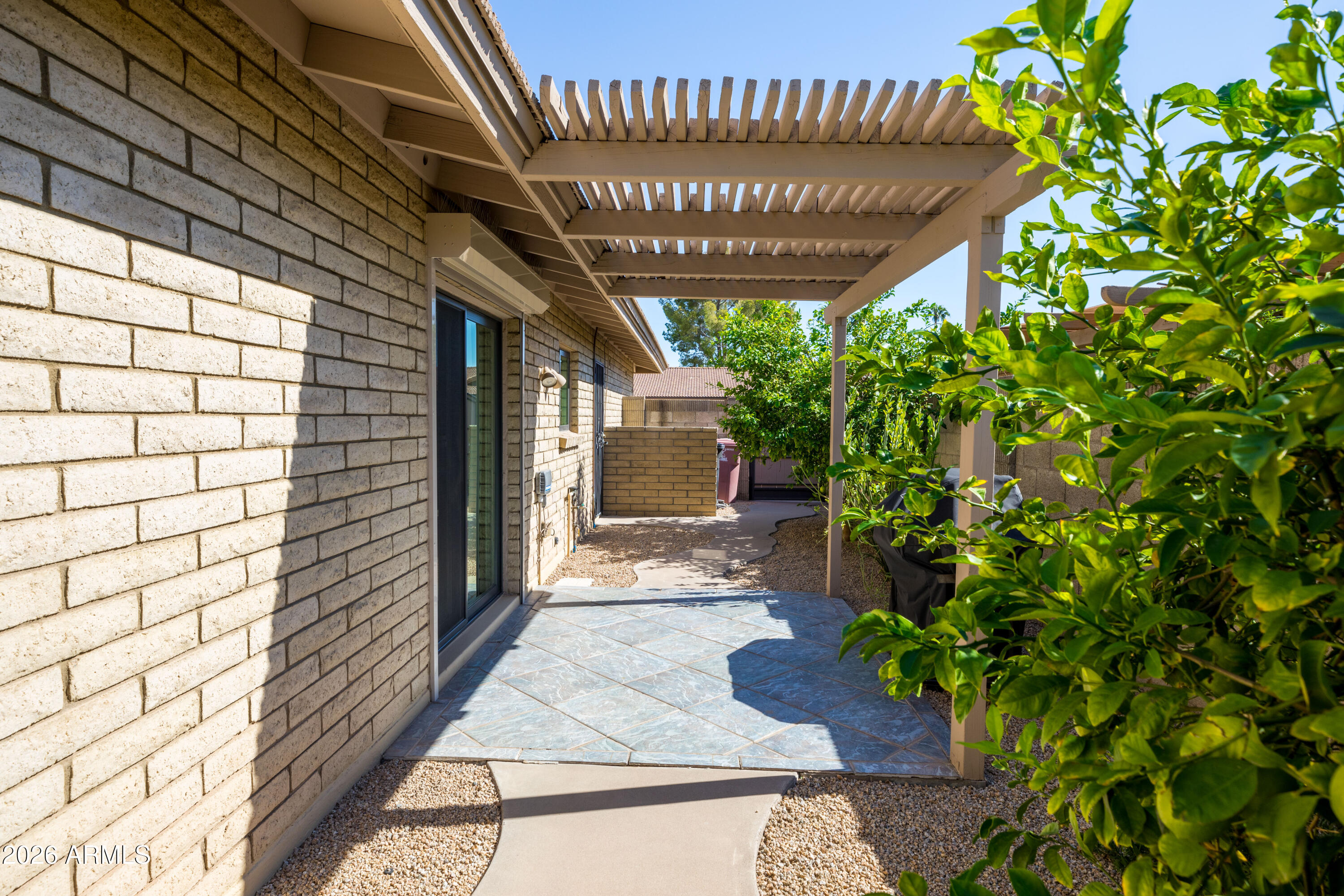 7516 N DEL NORTE Drive
