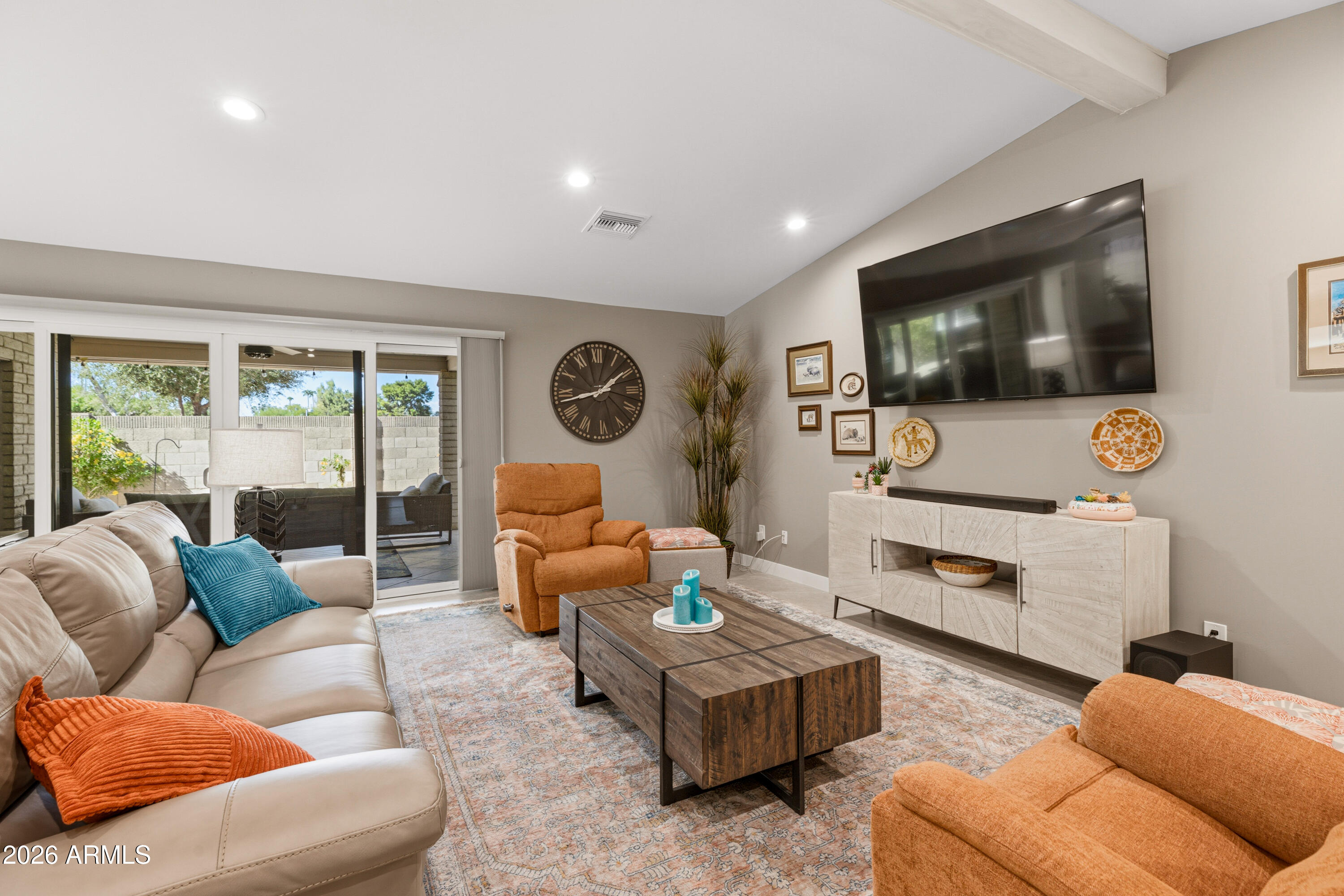 7516 N DEL NORTE Drive