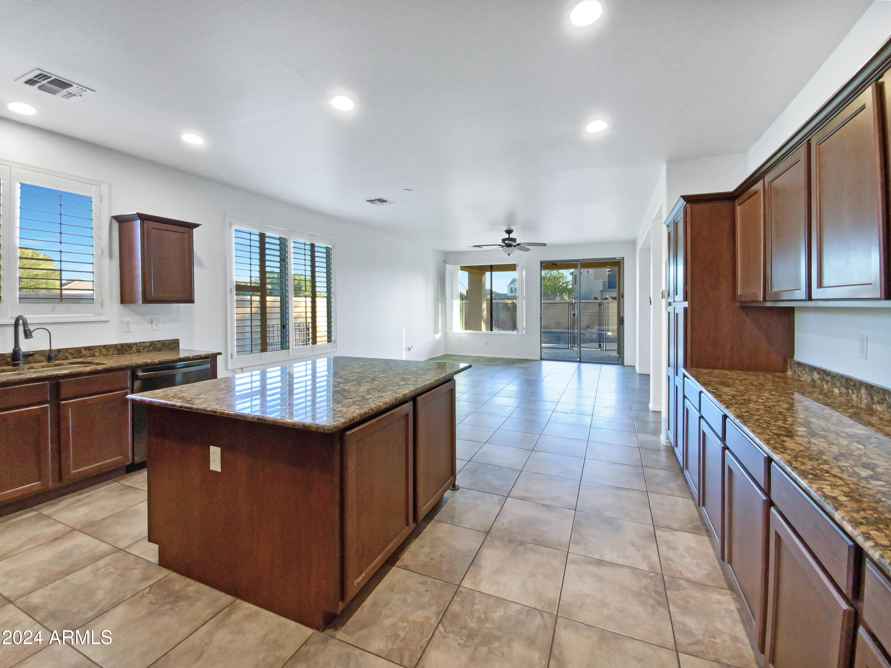 11013 E QUARRY Circle