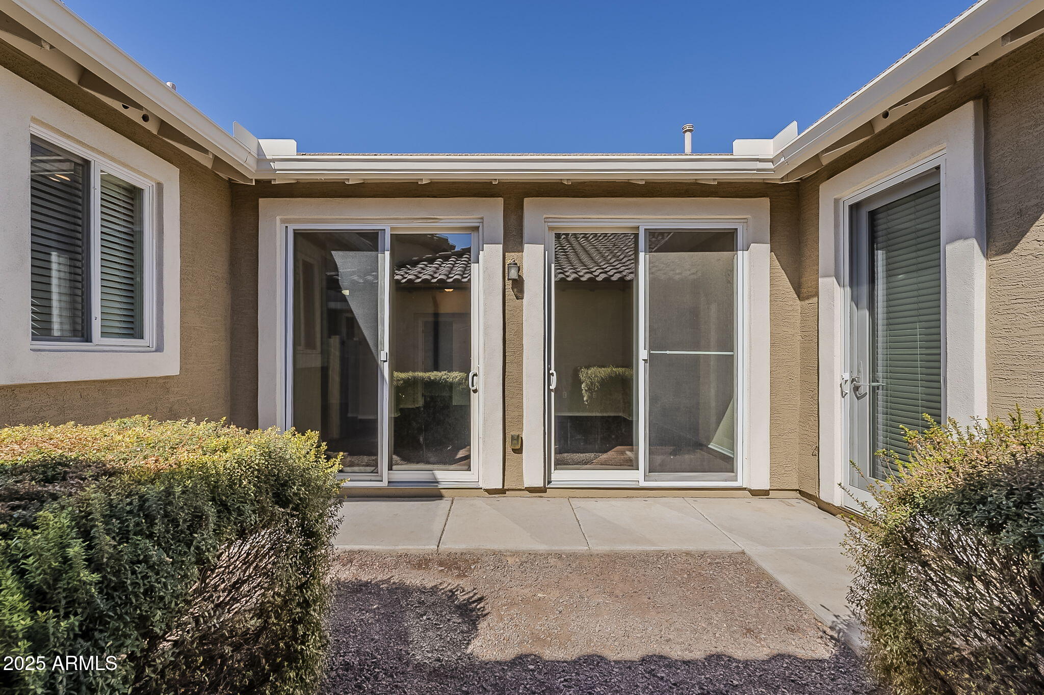 1170 S AGNES Lane