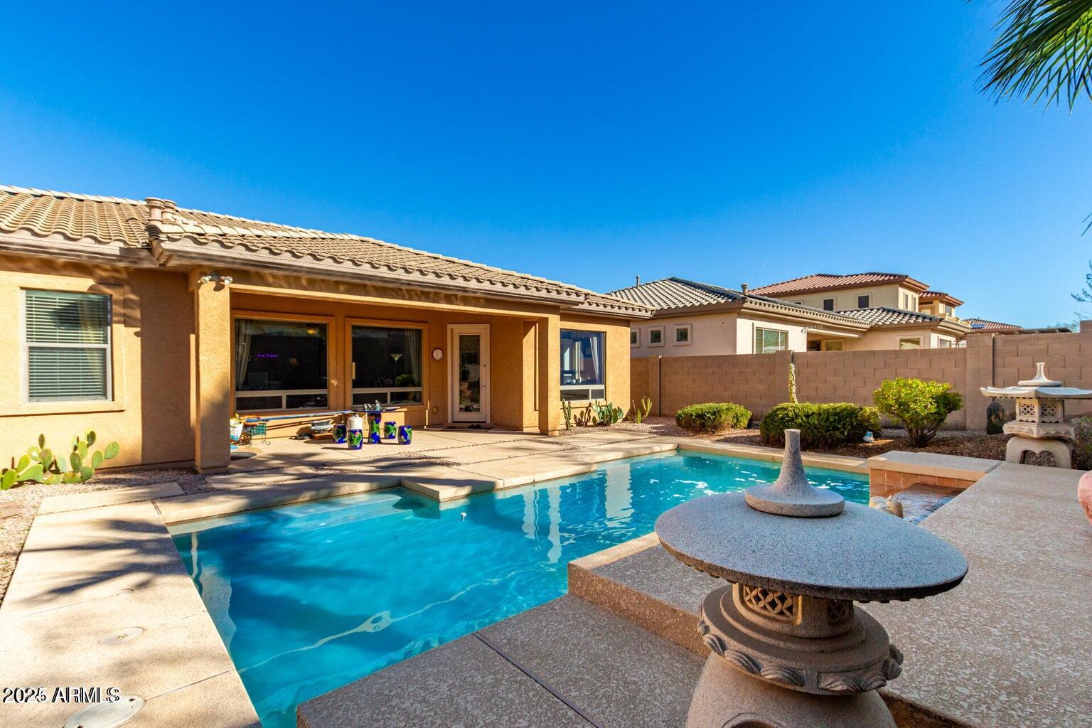 2325 W MINERAL Road