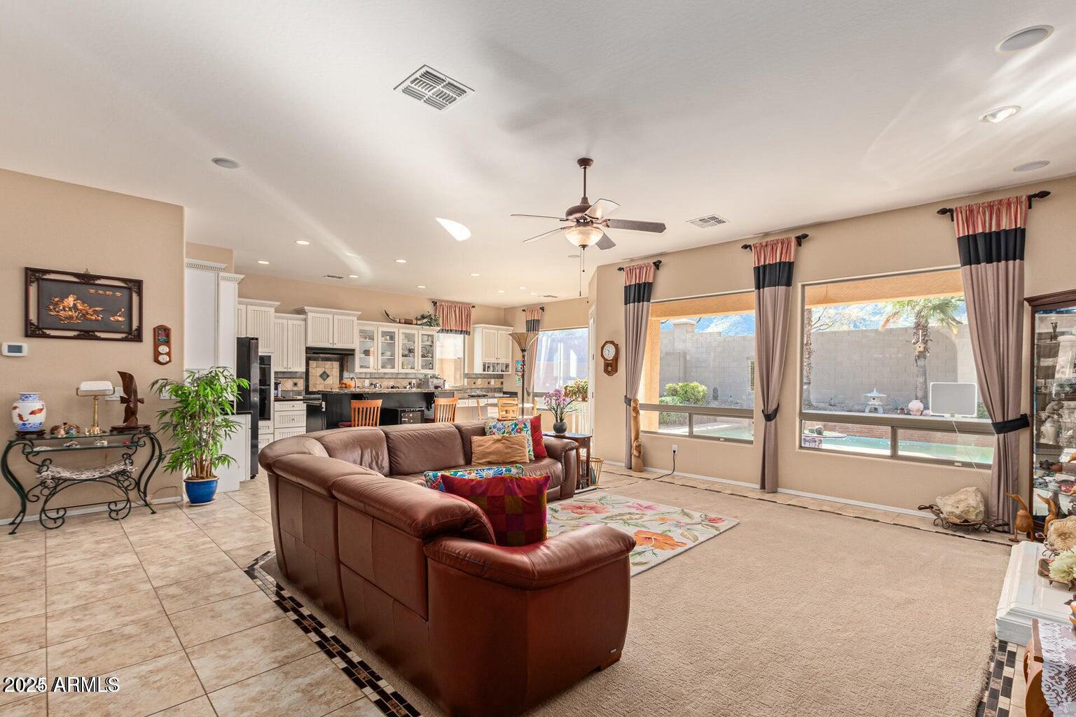 2325 W MINERAL Road