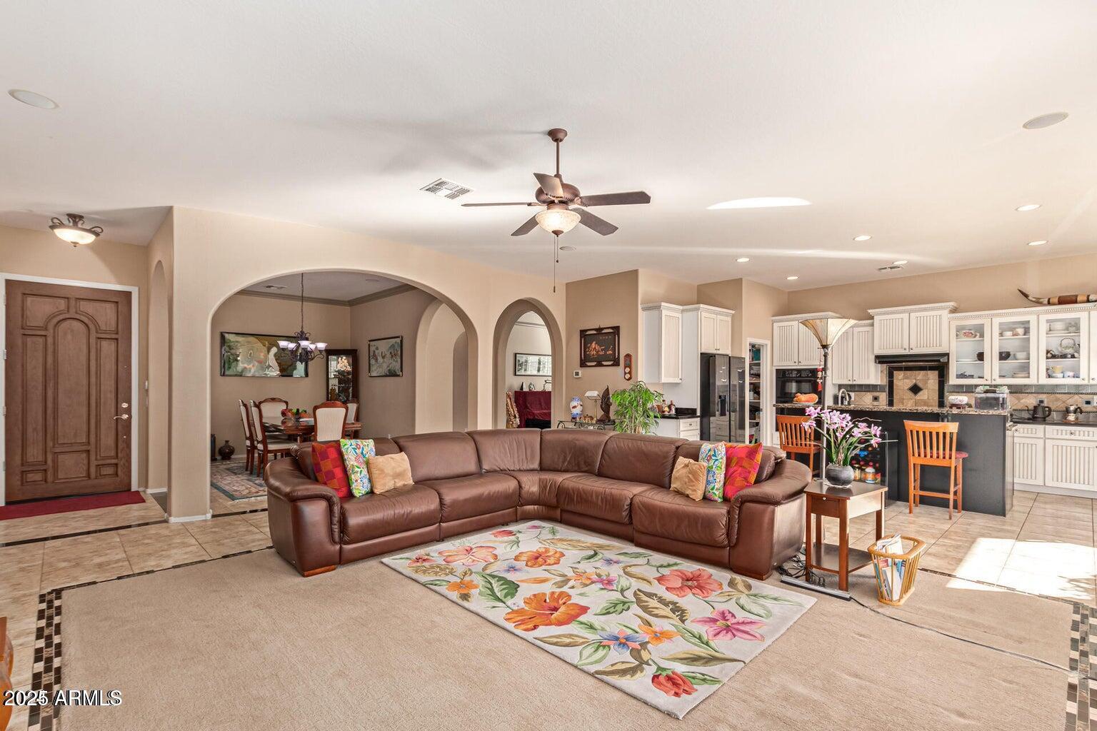 2325 W MINERAL Road