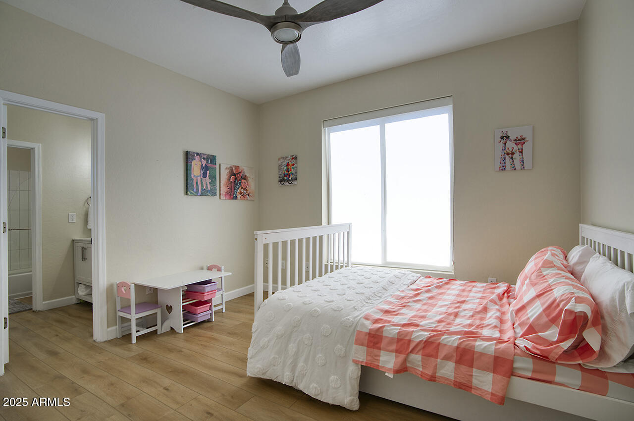 3564 N TUSCANY