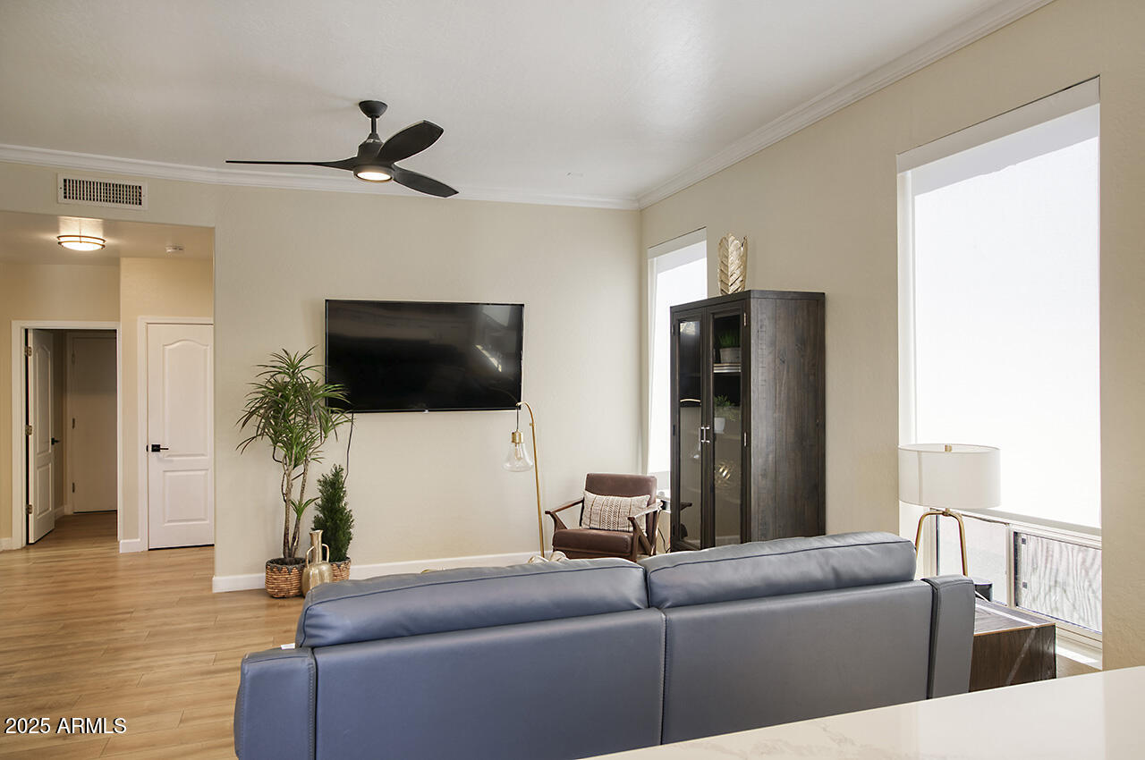3564 N TUSCANY