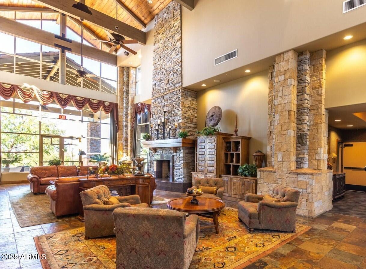 3564 N TUSCANY