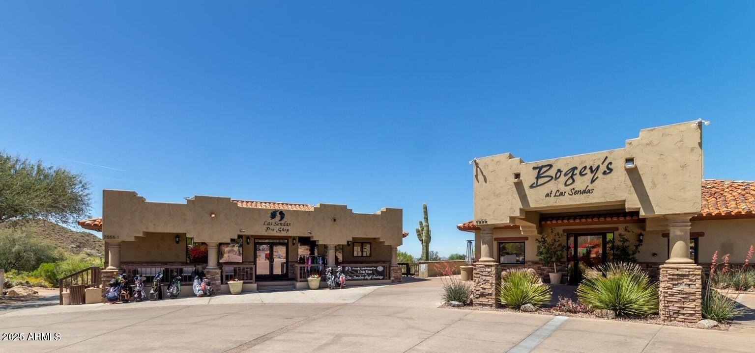 3564 N TUSCANY