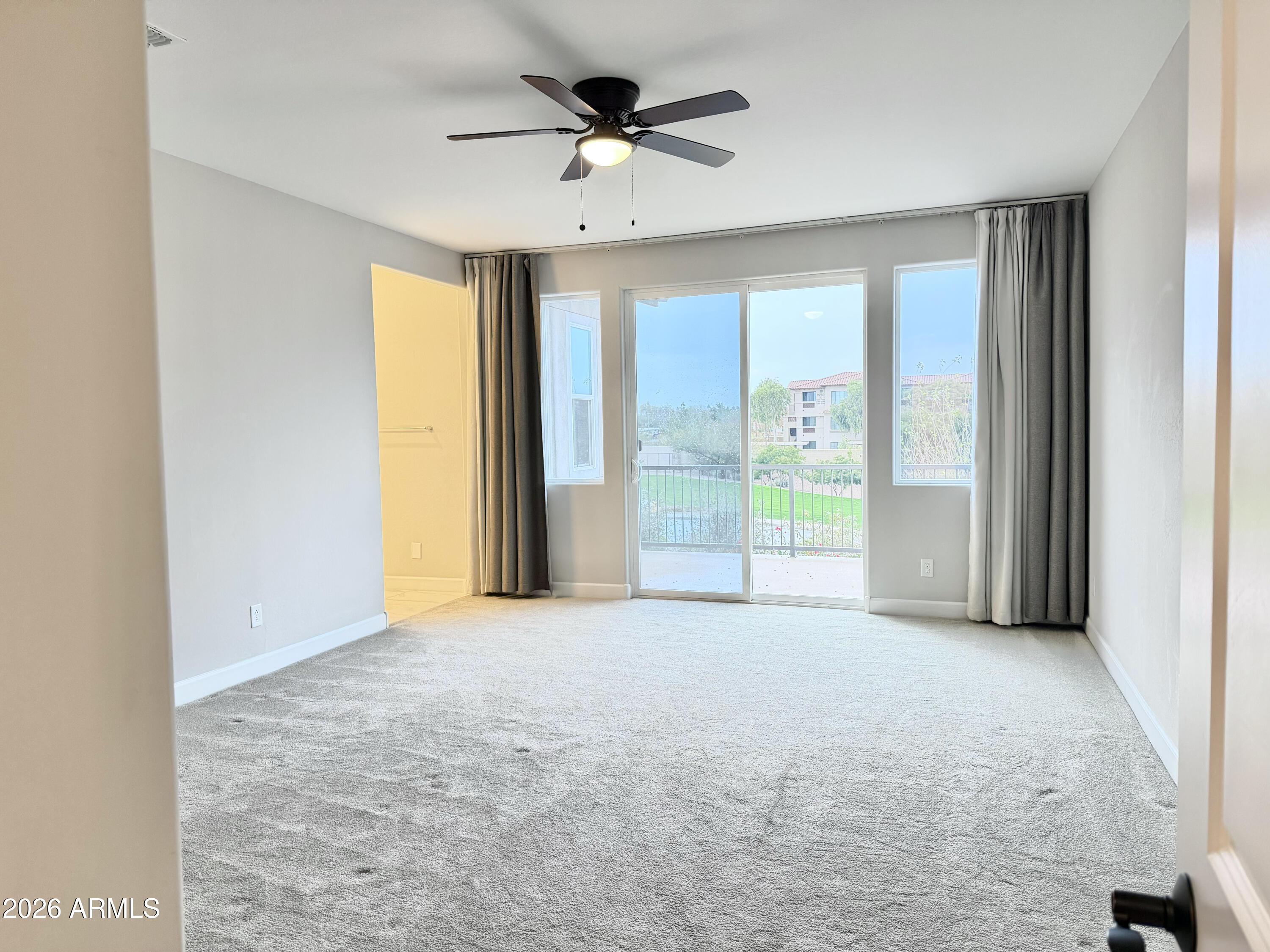 1732 W Myrna Lane