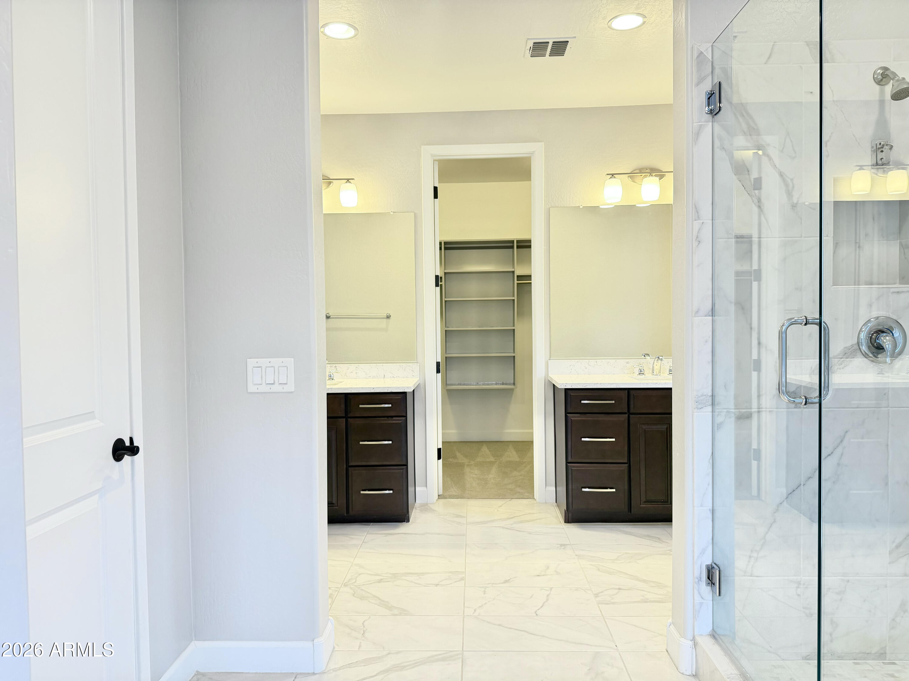 1732 W Myrna Lane