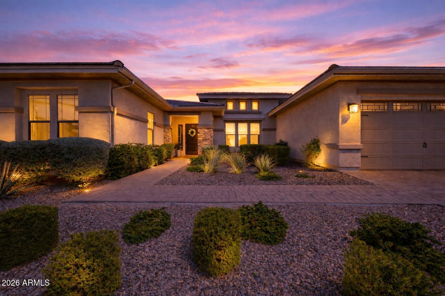 5209 S VEGAS