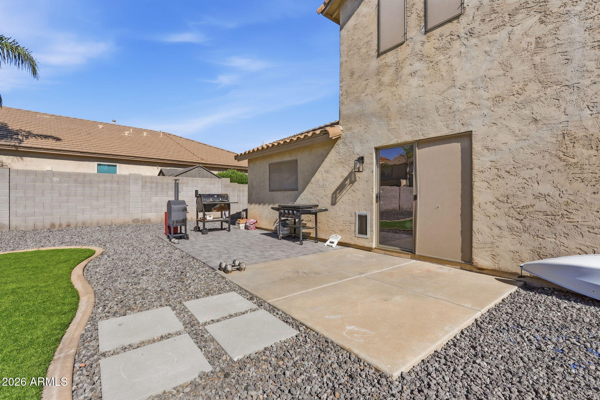 2985 W GOLDMINE MOUNTAIN Drive
