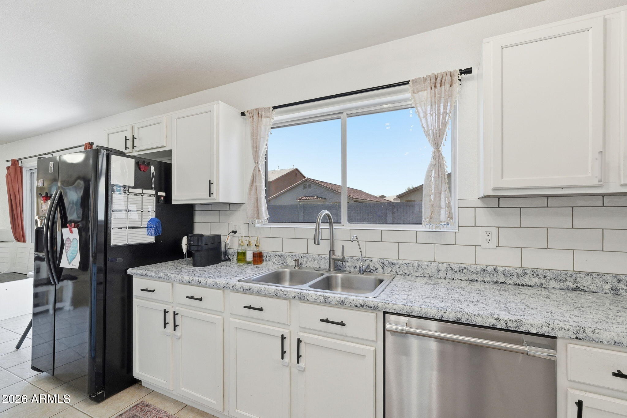 2985 W GOLDMINE MOUNTAIN Drive