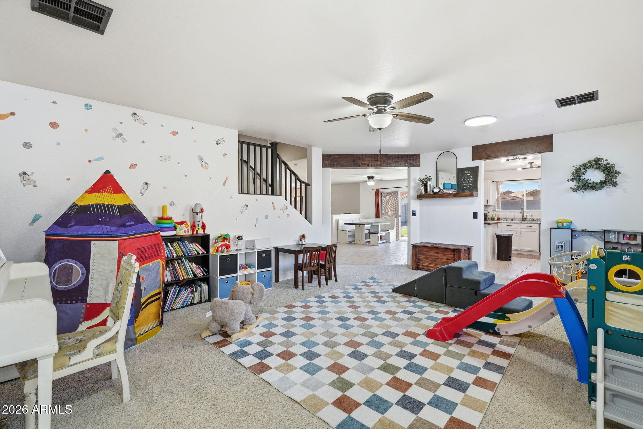 2985 W GOLDMINE MOUNTAIN Drive