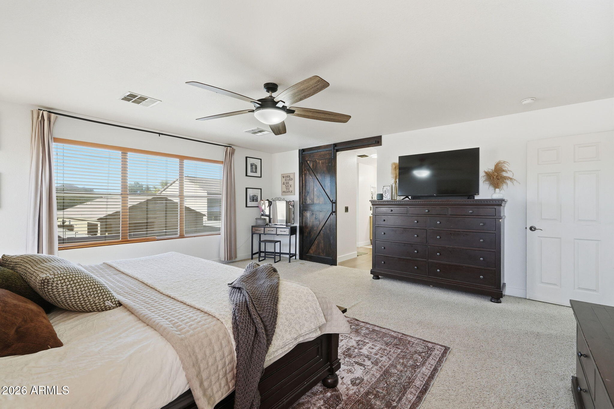 2985 W GOLDMINE MOUNTAIN Drive