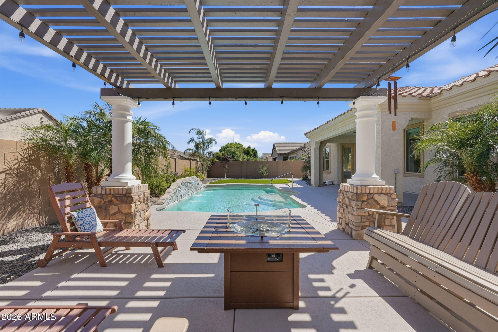 22300 E QUINTERO Road