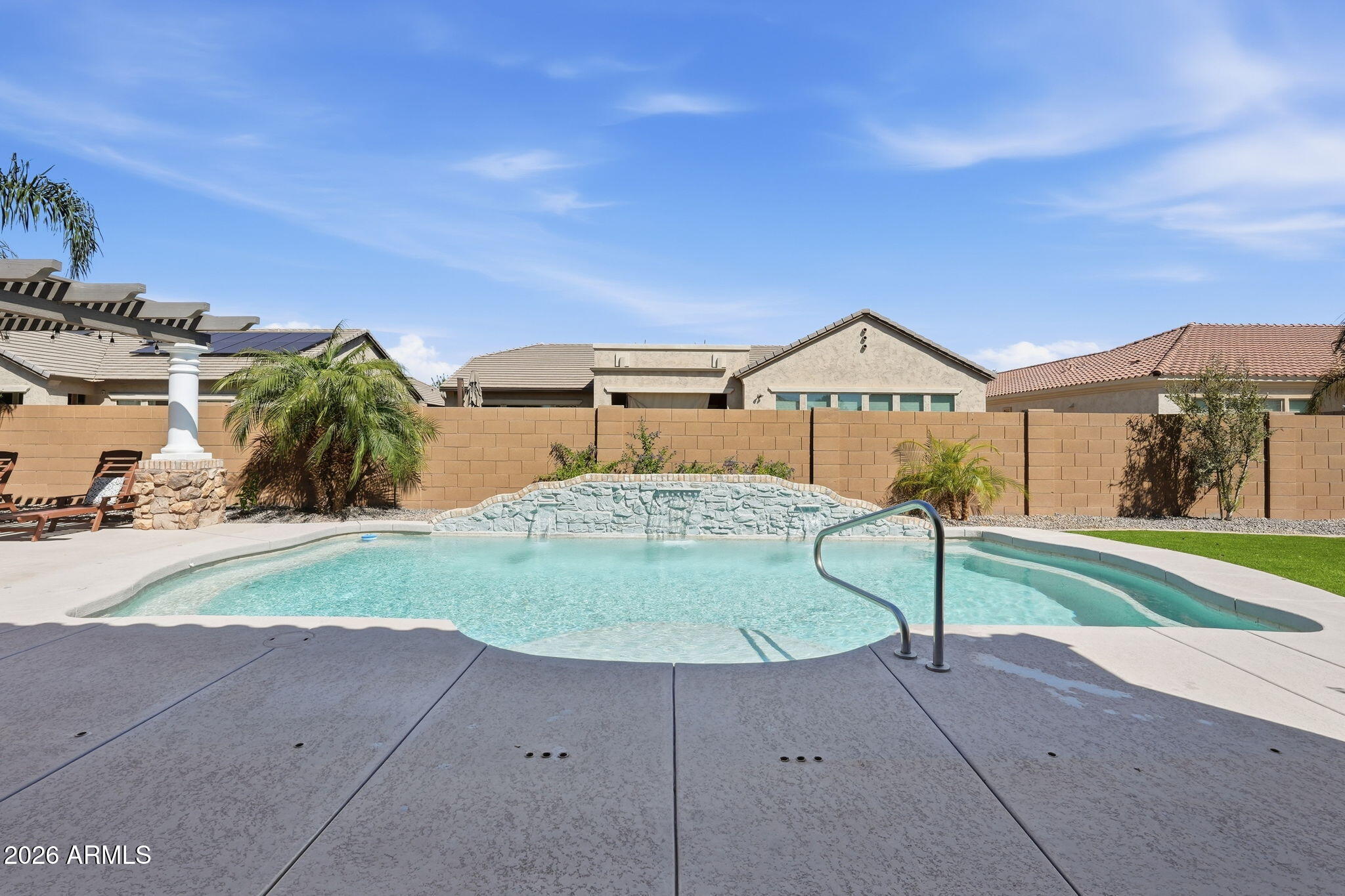 22300 E QUINTERO Road