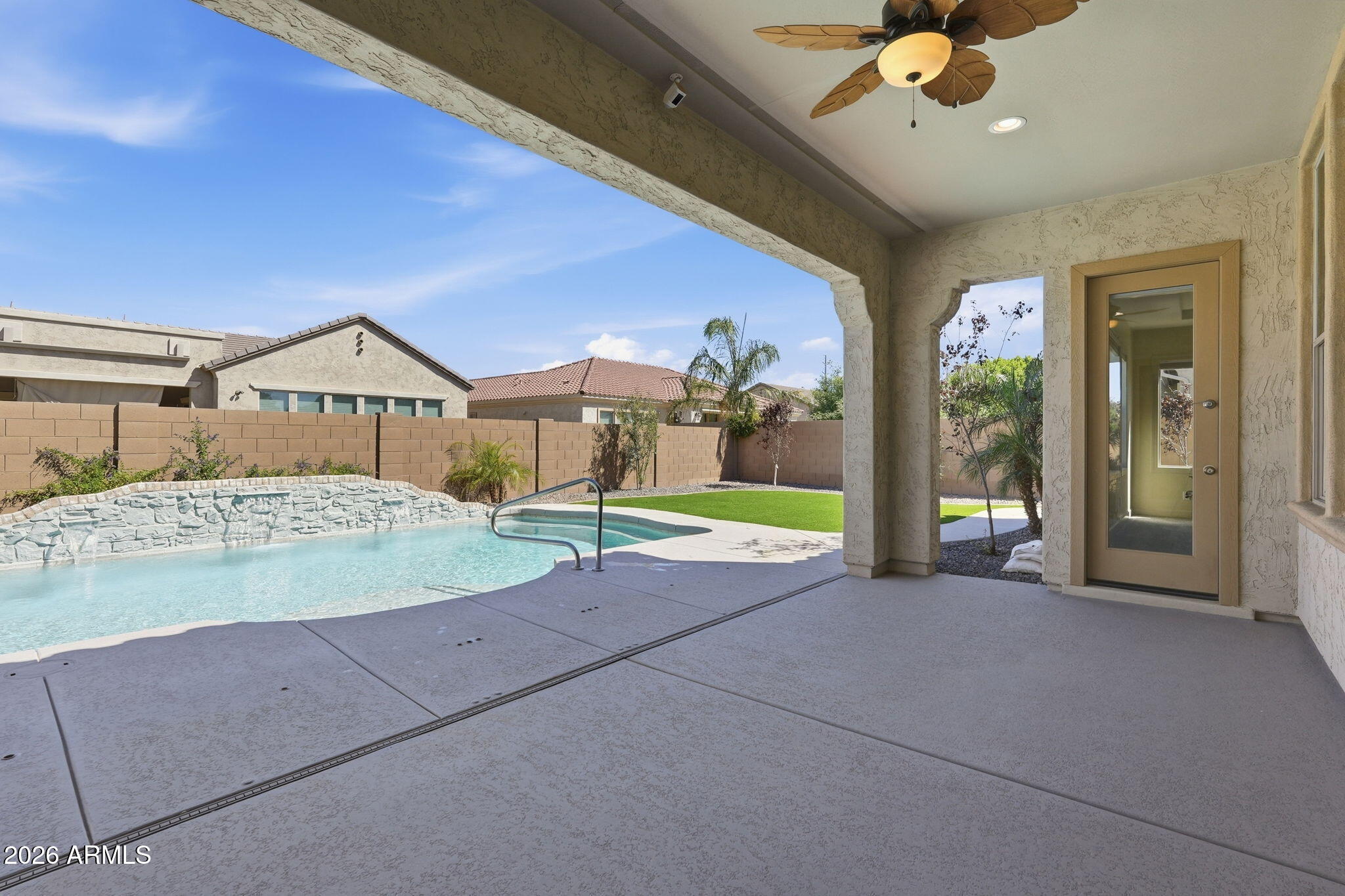 22300 E QUINTERO Road