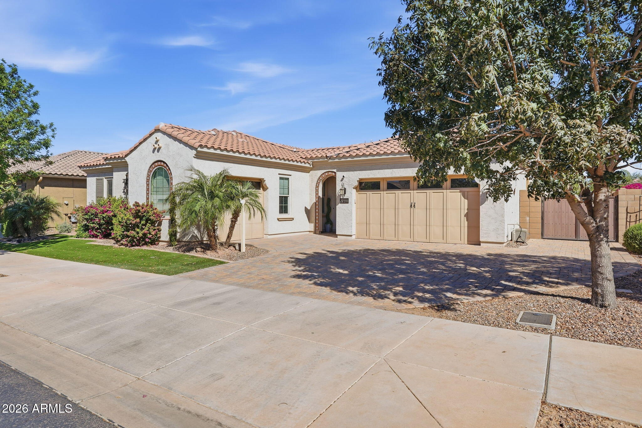 22300 E QUINTERO Road