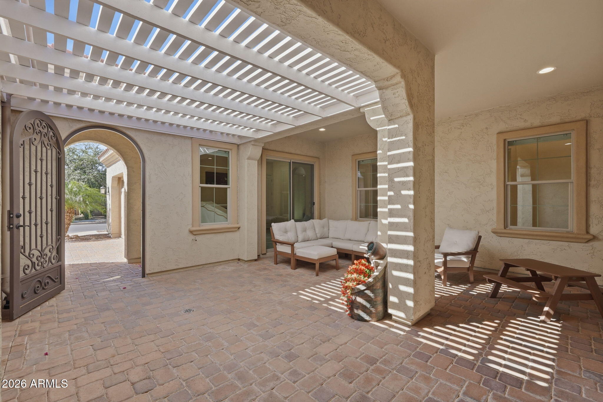 22300 E QUINTERO Road