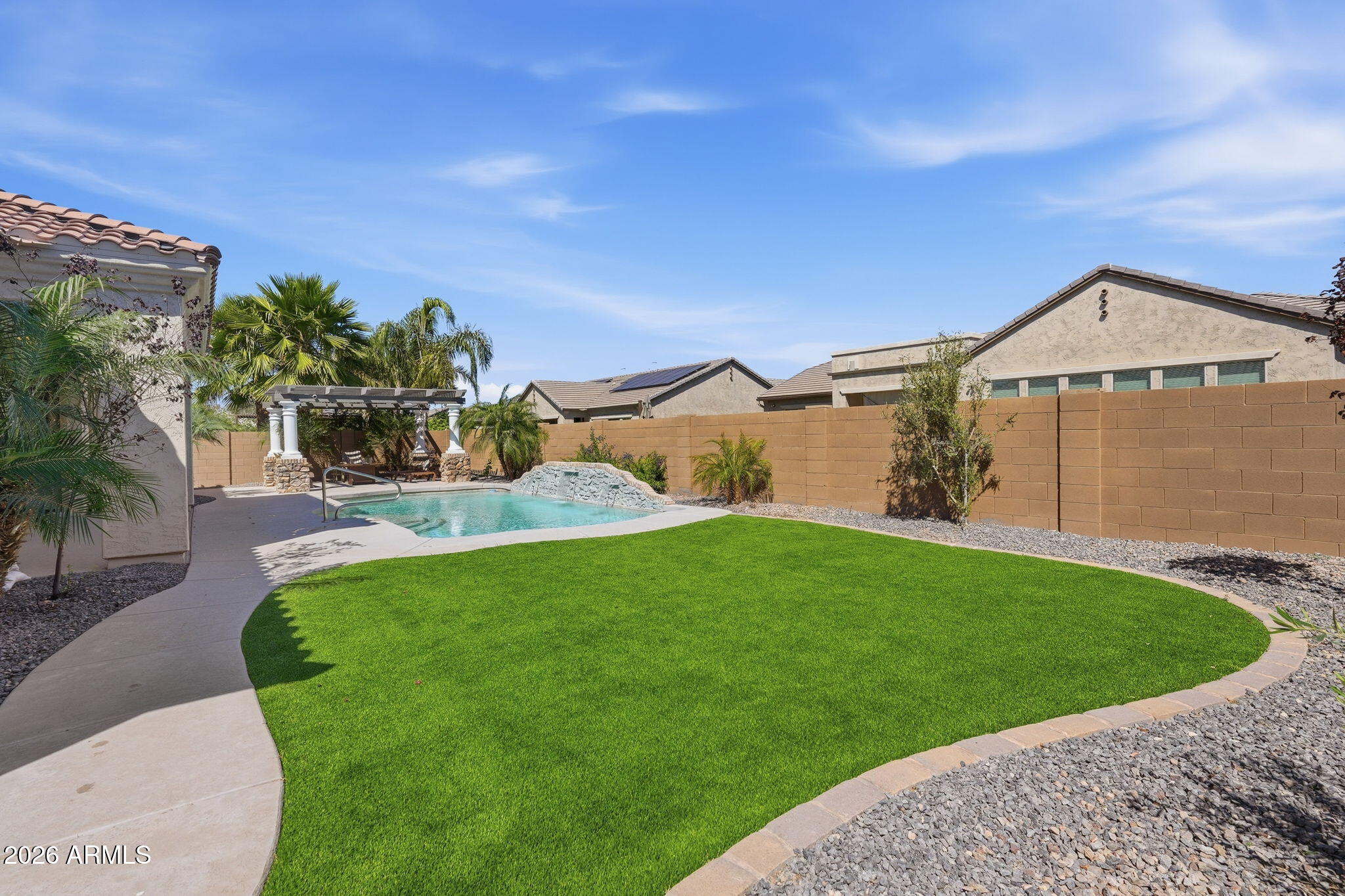 22300 E QUINTERO Road