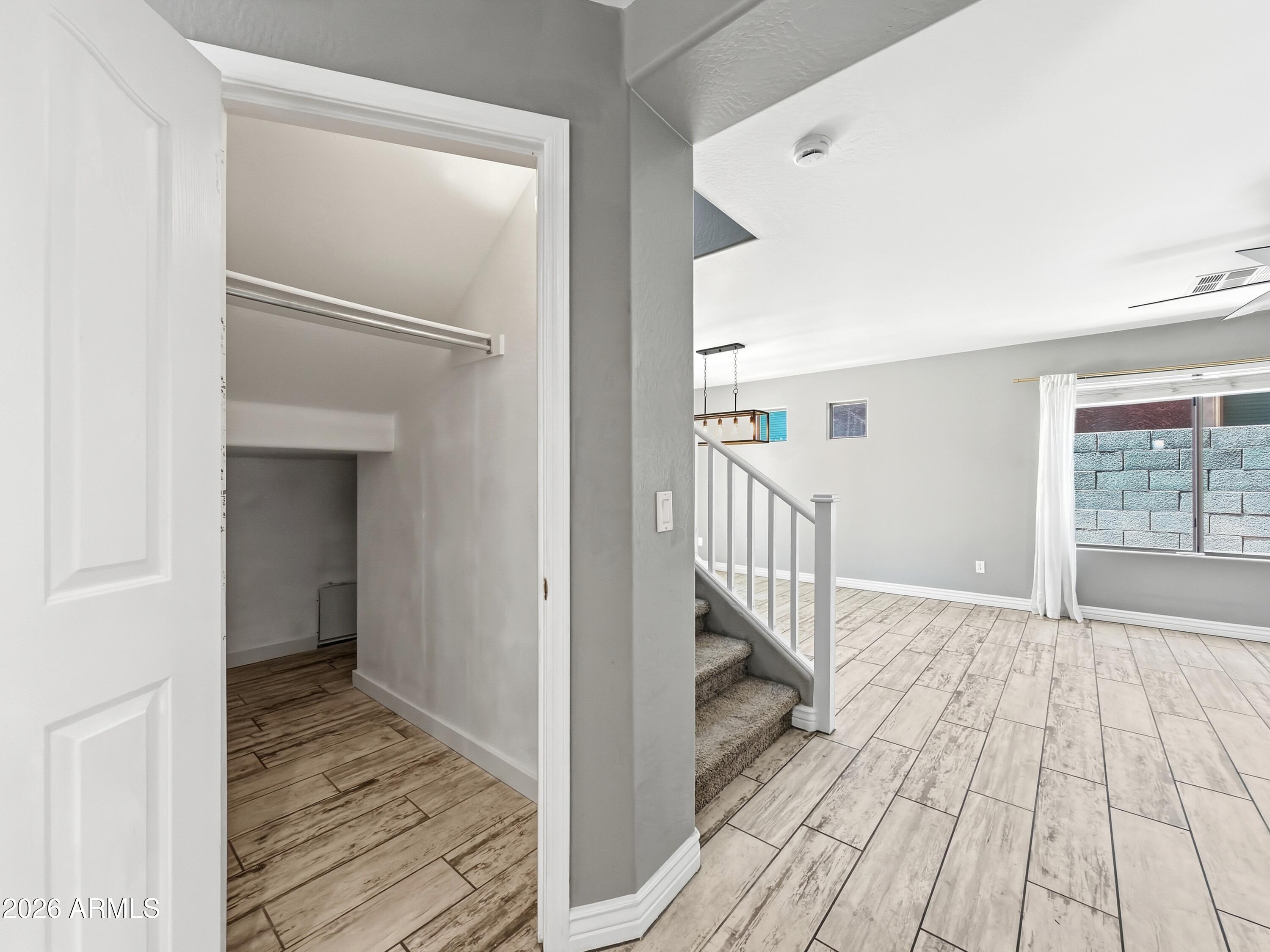 4541 W FEDERAL Way