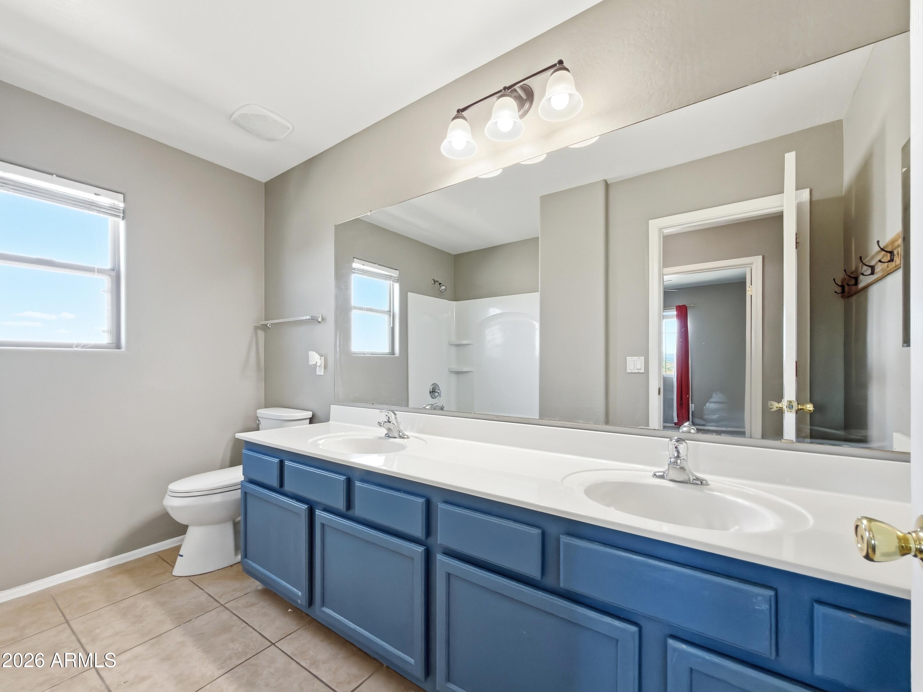 4541 W FEDERAL Way