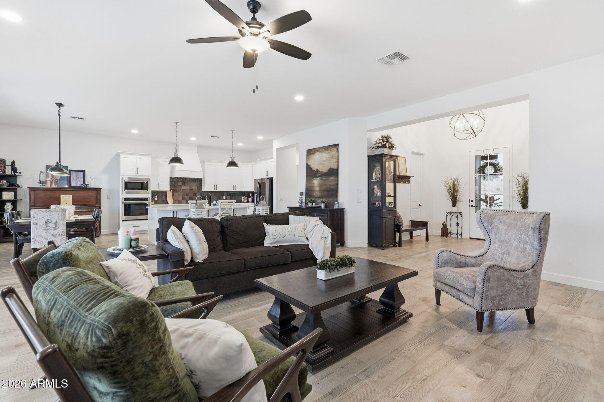 2135 W JOSIAH Trail