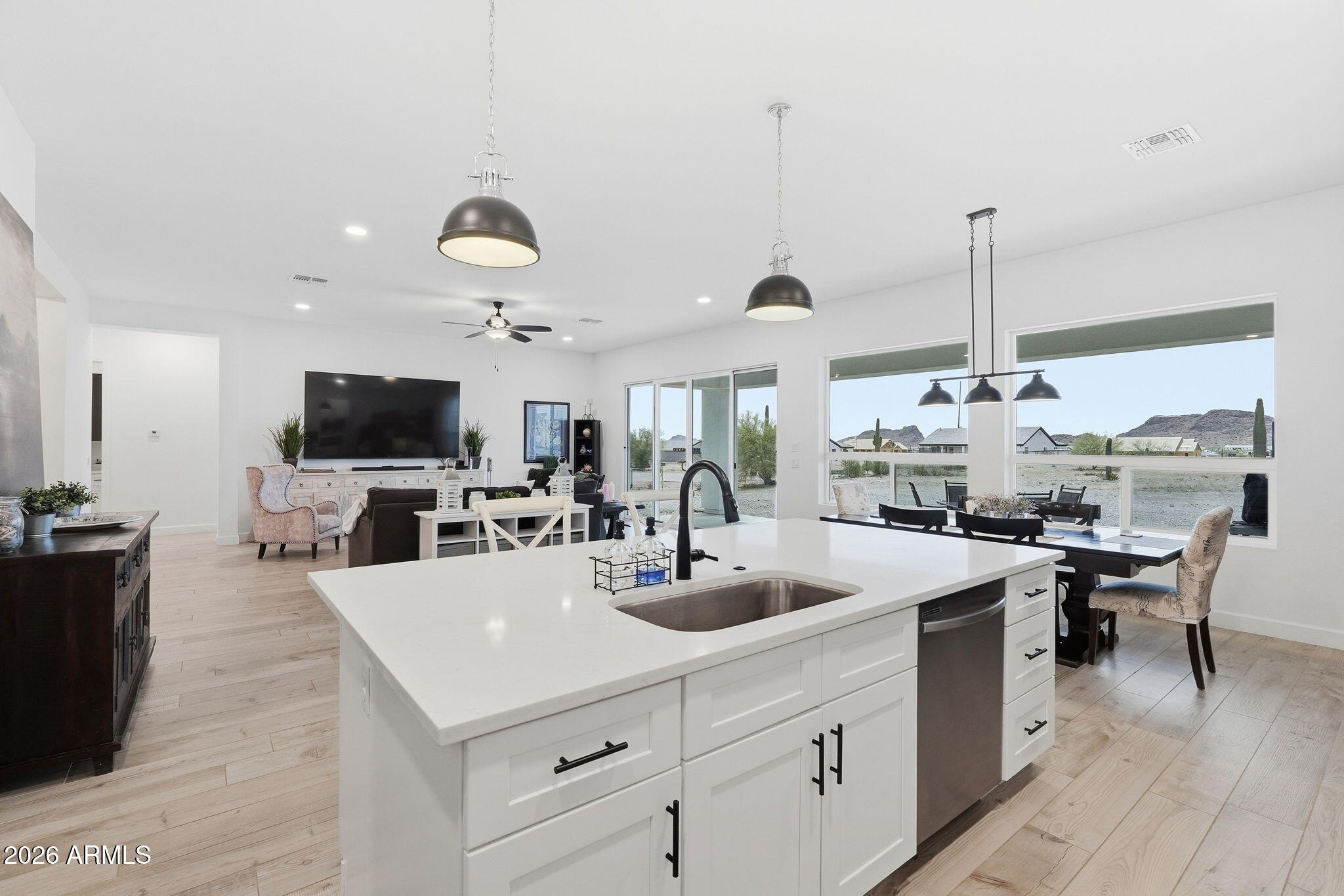 2135 W JOSIAH Trail