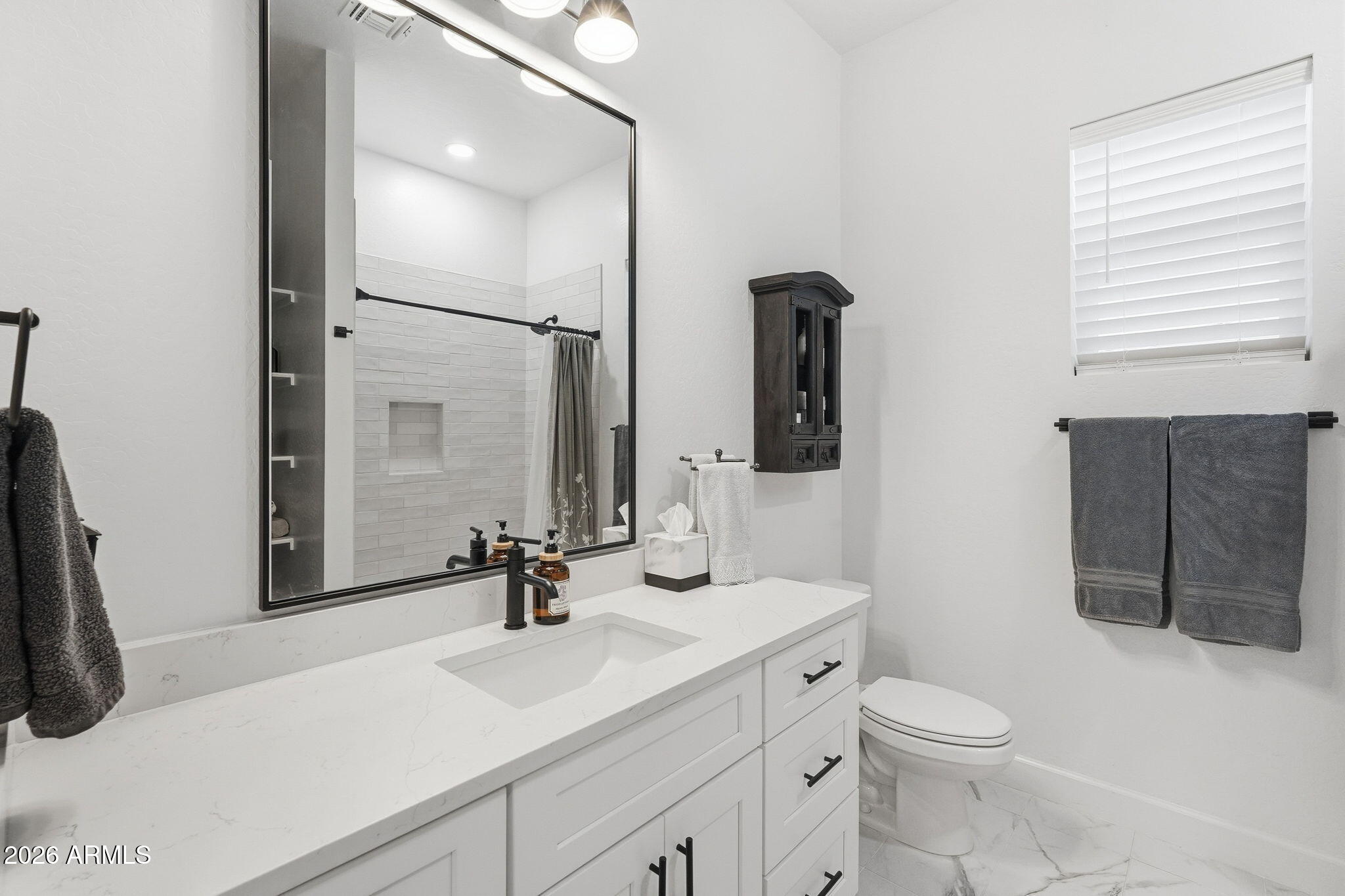 2135 W JOSIAH Trail