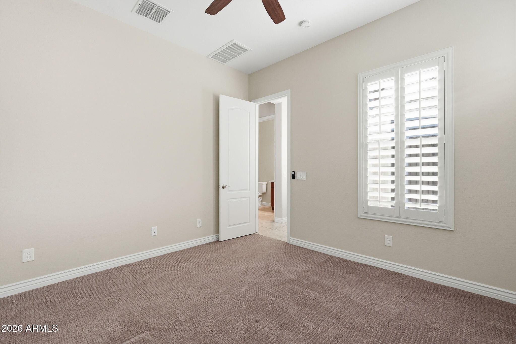 5219 S WILDROSE