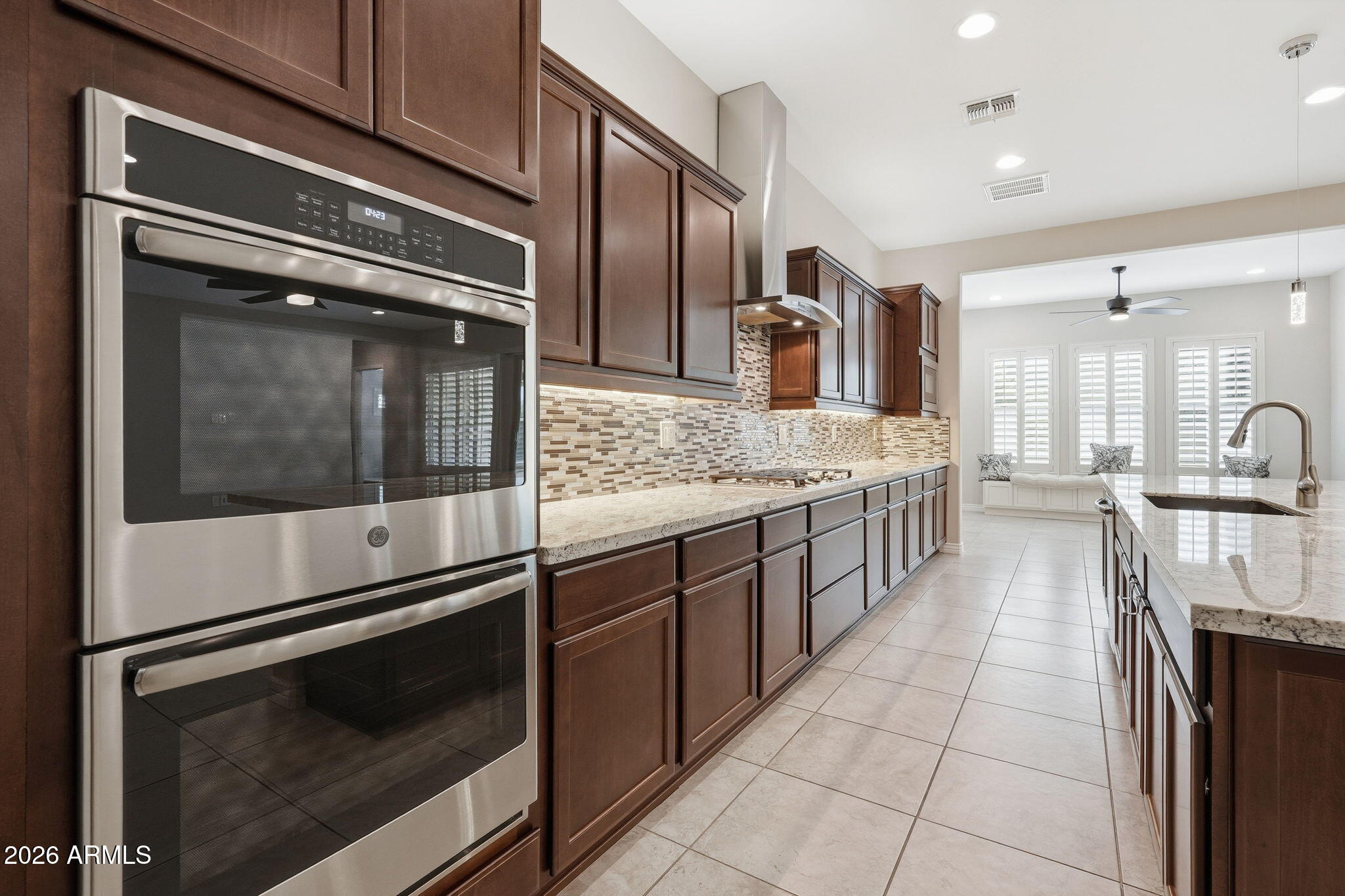 5219 S WILDROSE