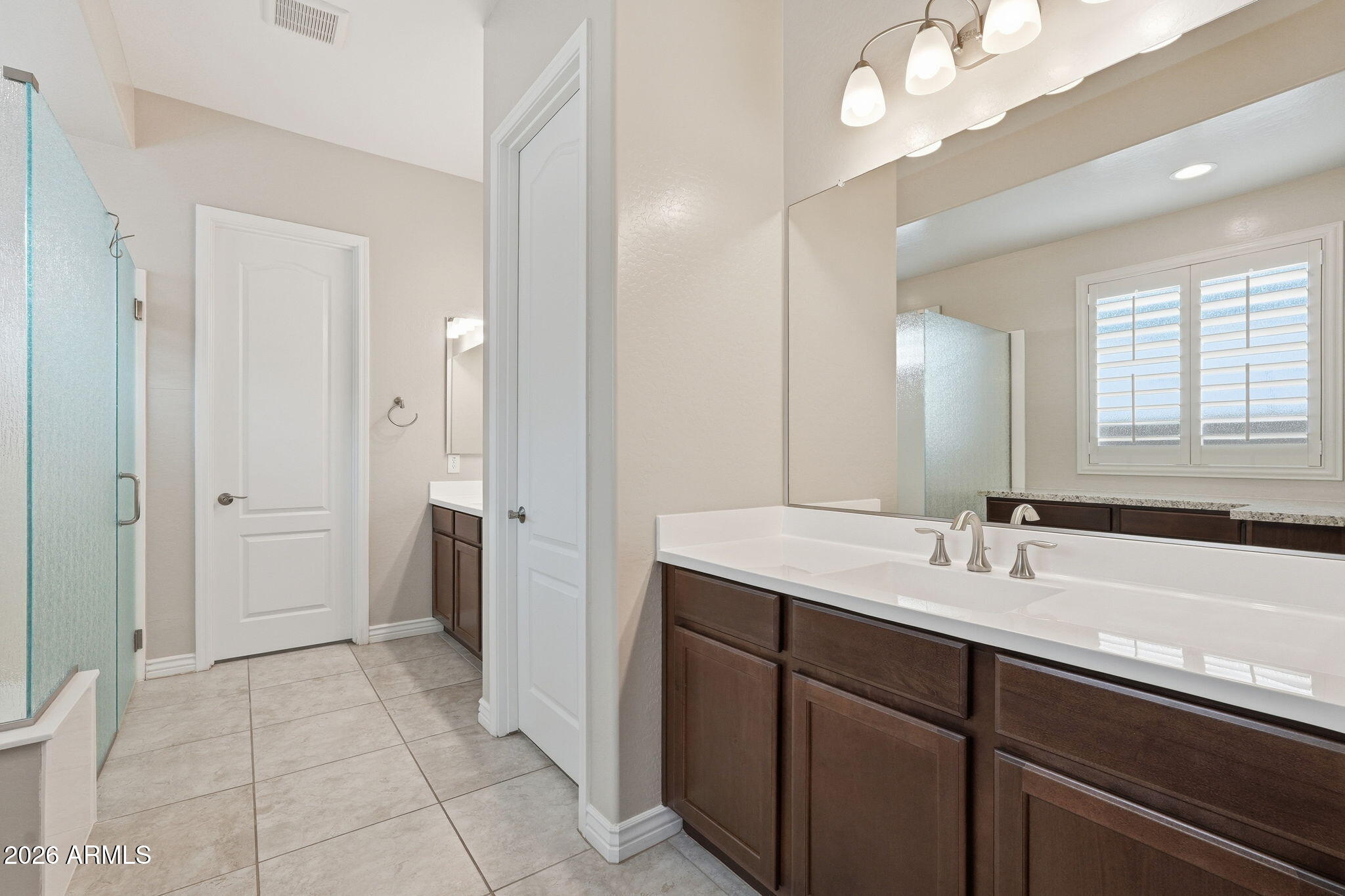 5219 S WILDROSE