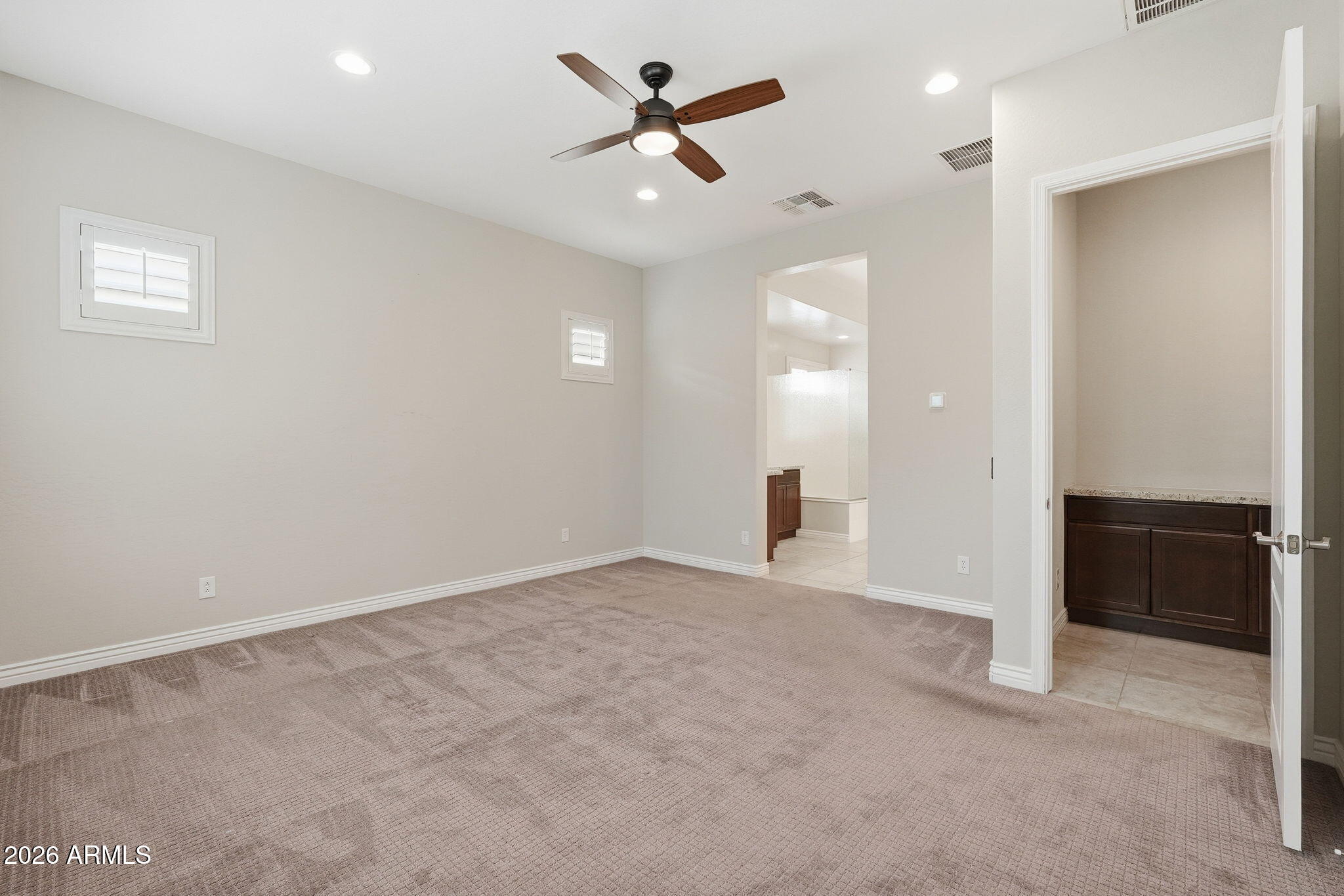 5219 S WILDROSE