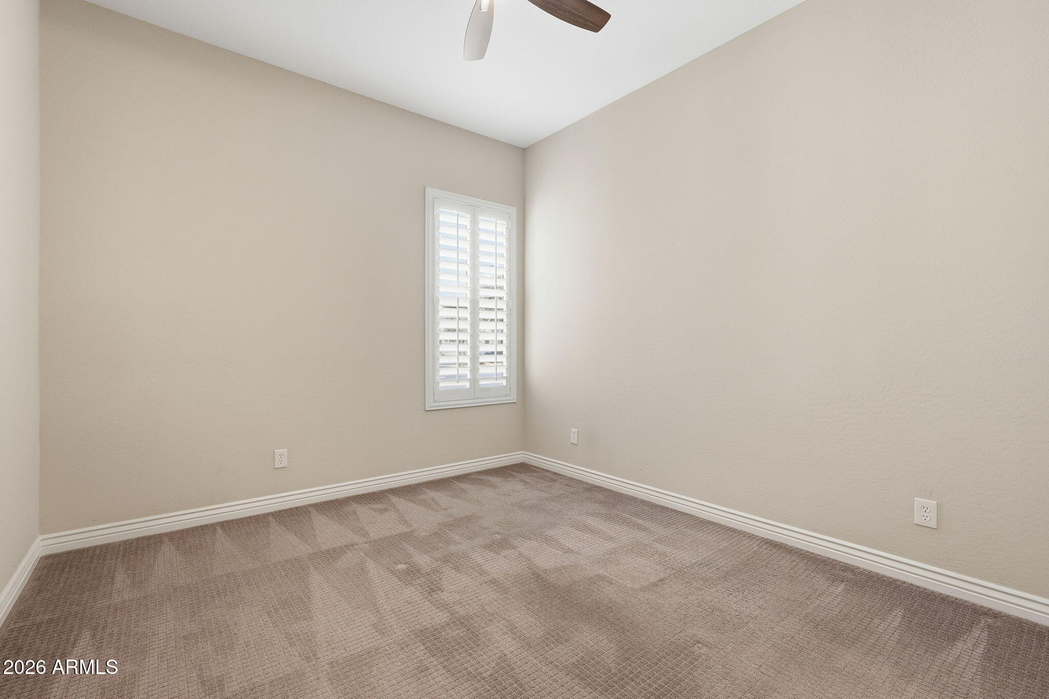 5219 S WILDROSE