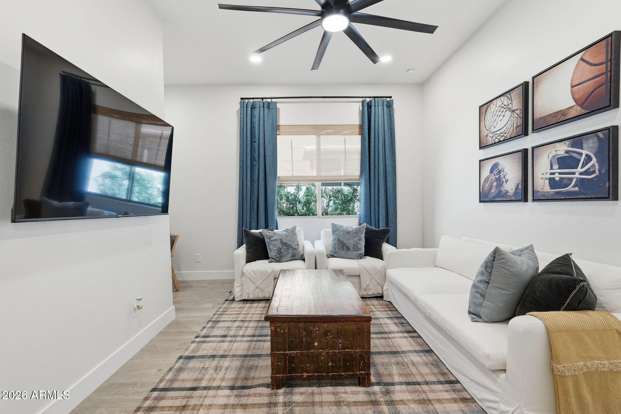 5637 S DEL RANCHO