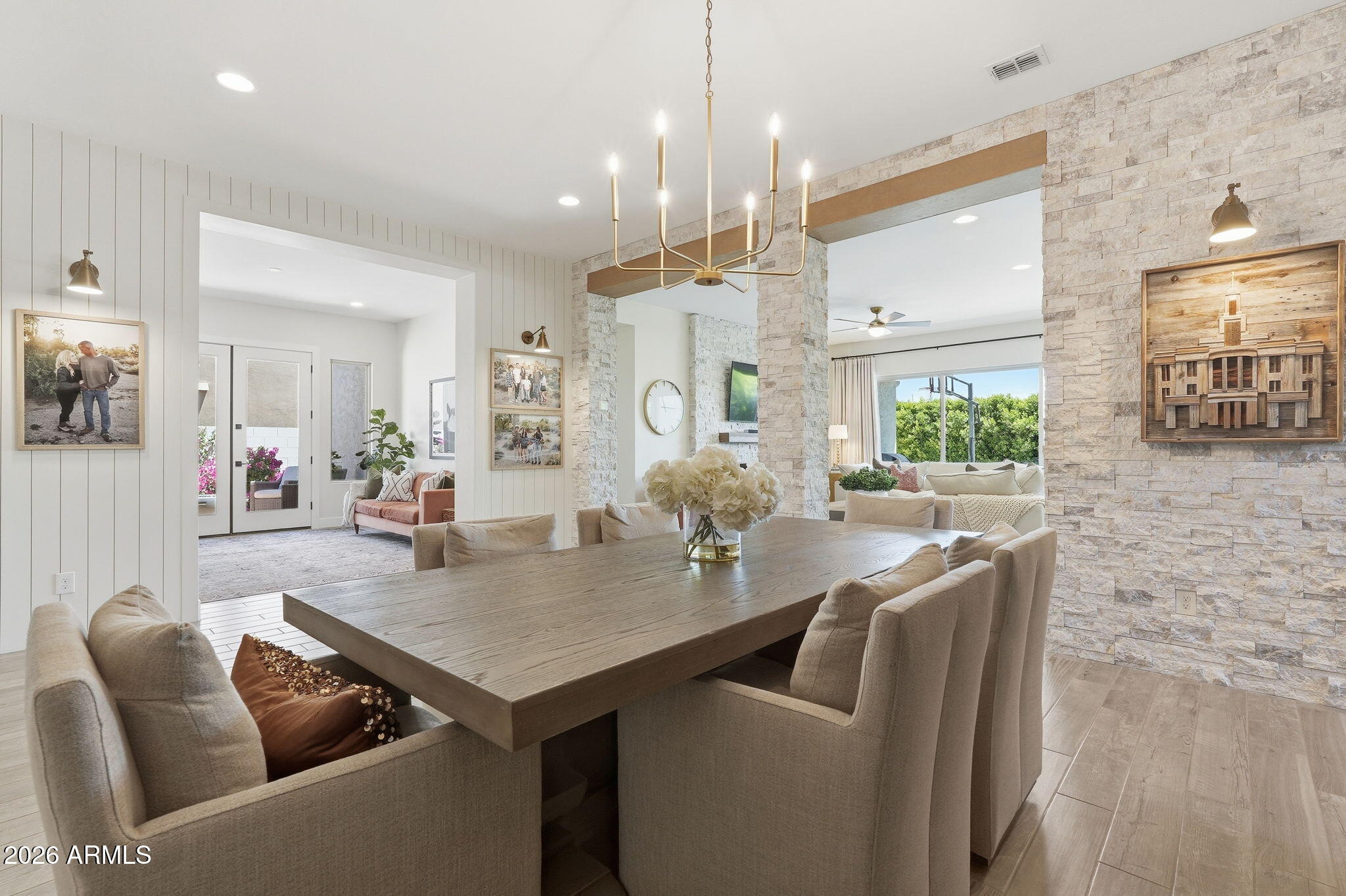 5637 S DEL RANCHO