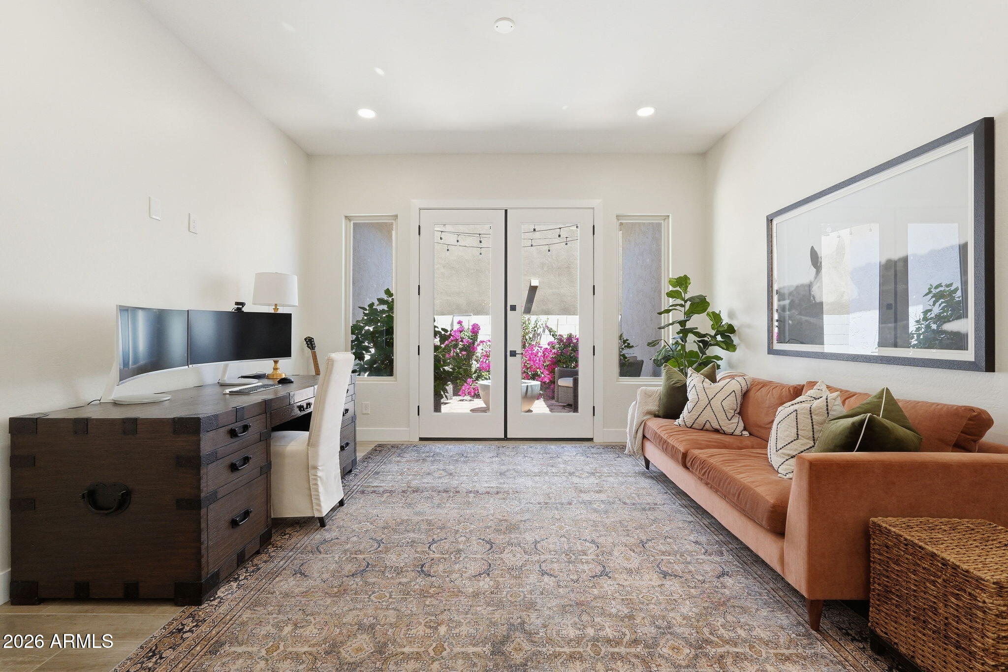 5637 S DEL RANCHO
