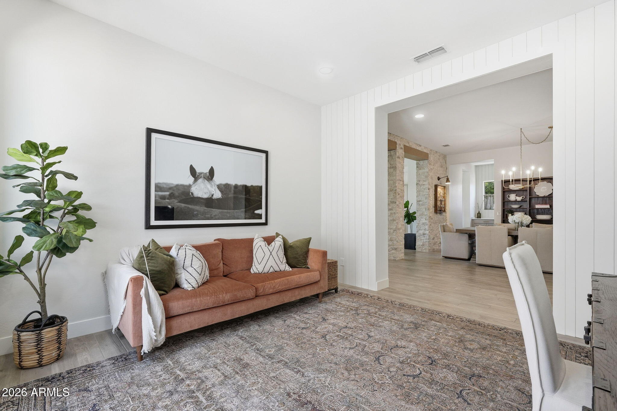 5637 S DEL RANCHO