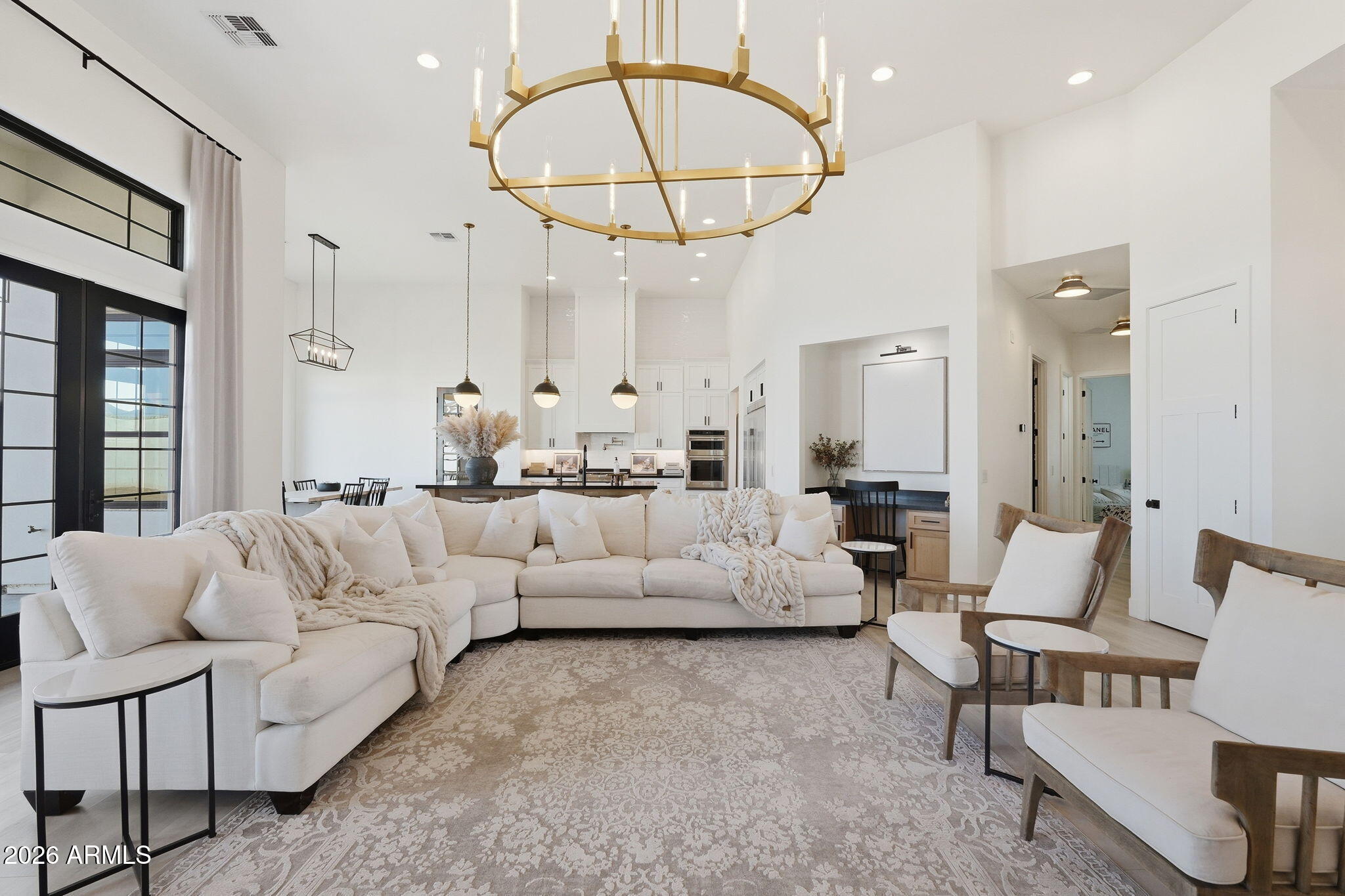 5179 W ENCANTO VERDE