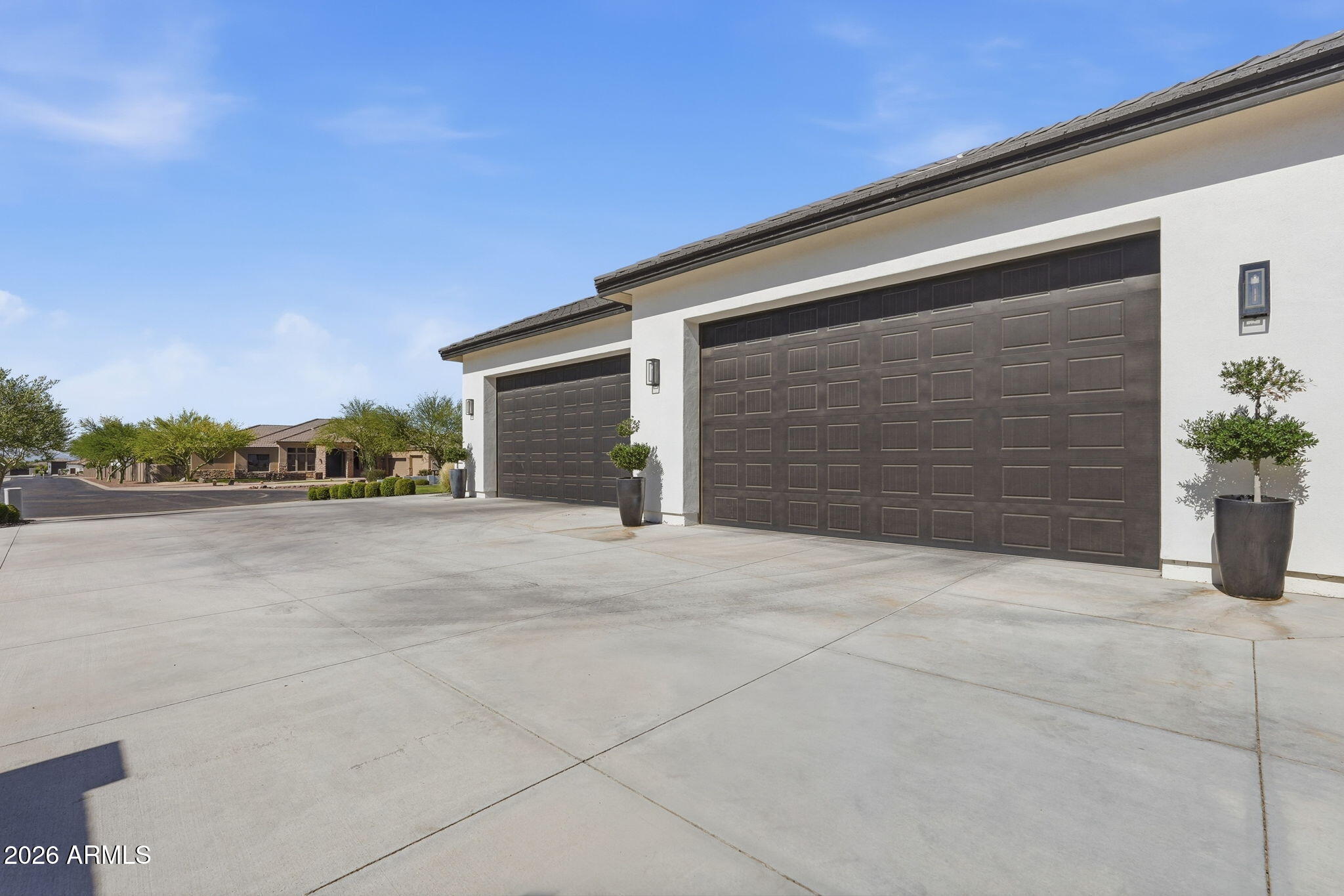 5179 W ENCANTO VERDE