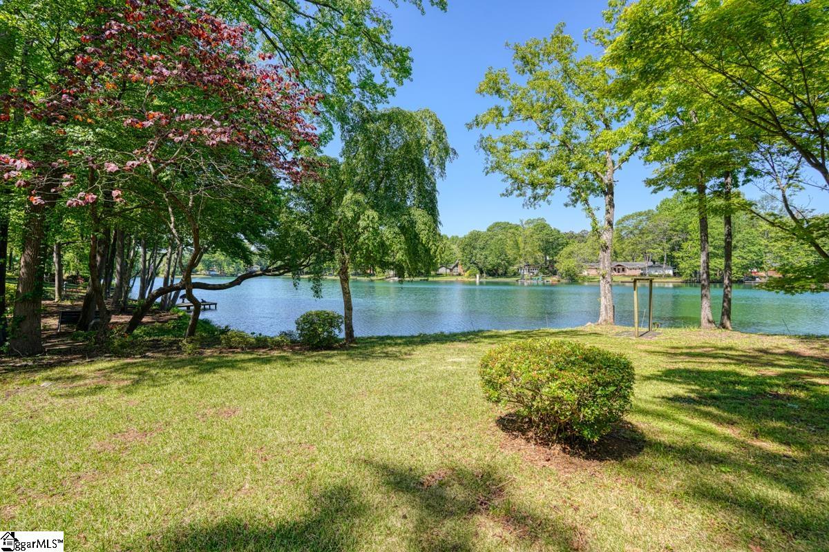 122 Shannon Lake Circle