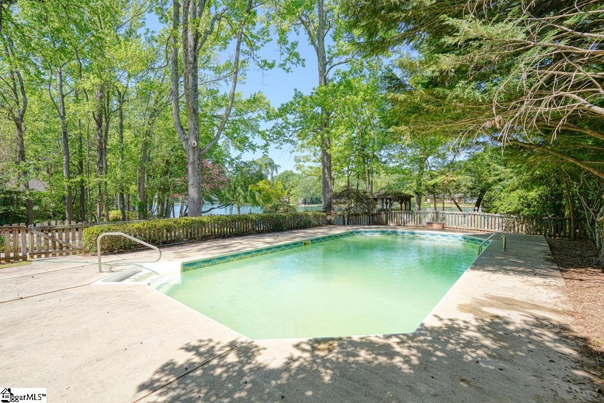 122 Shannon Lake Circle