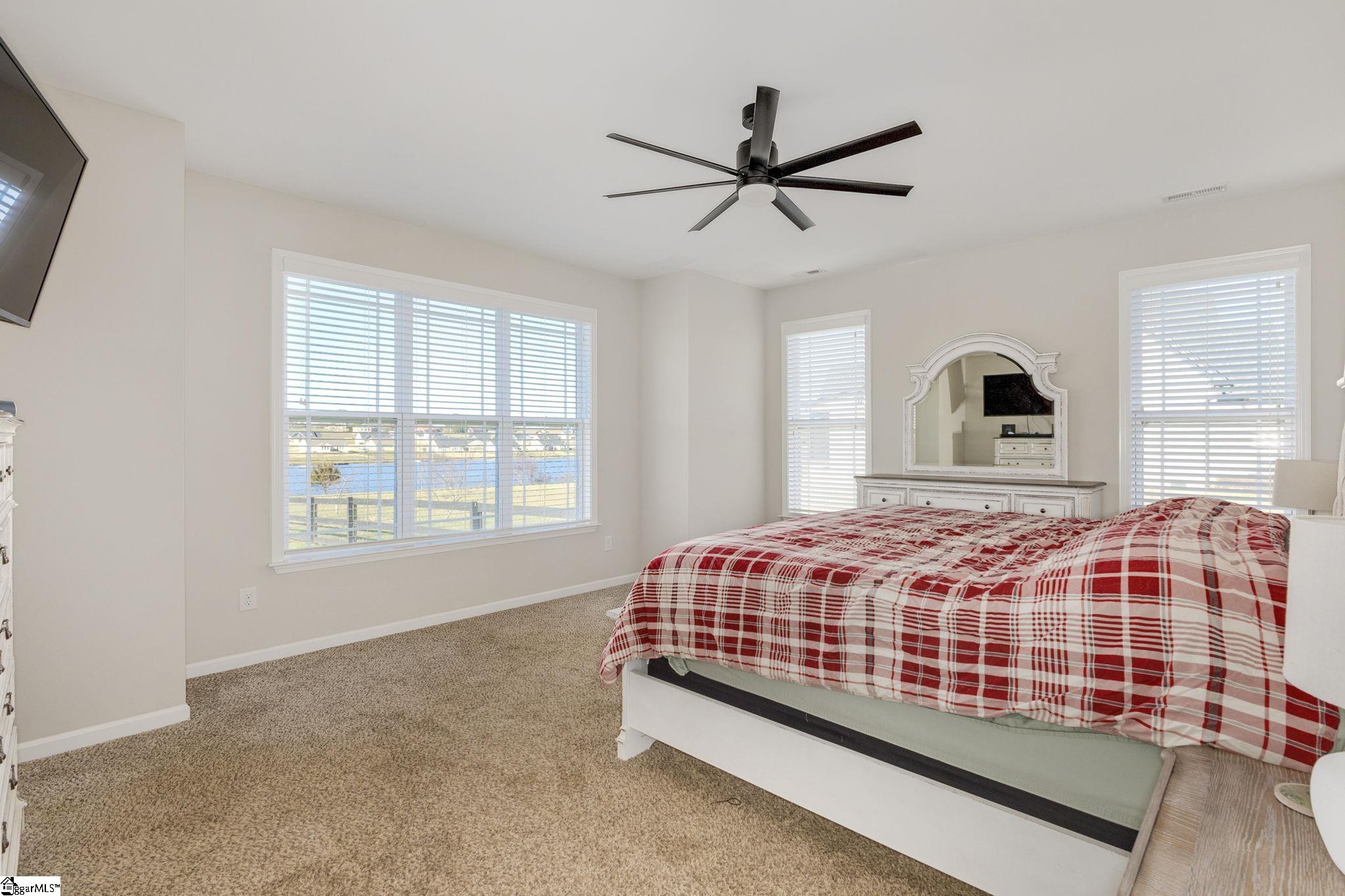 110 S Stallion Drive