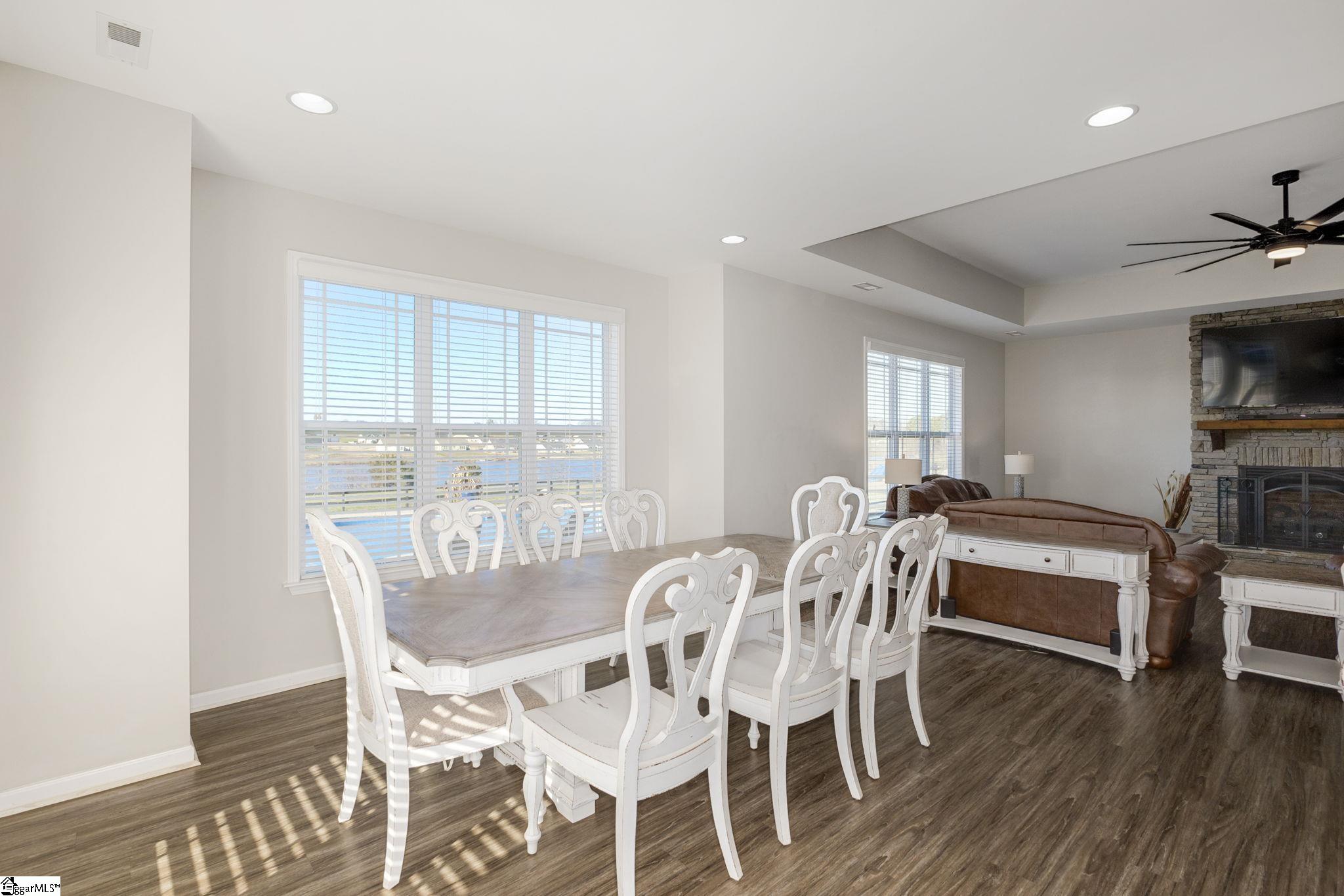 110 S Stallion Drive