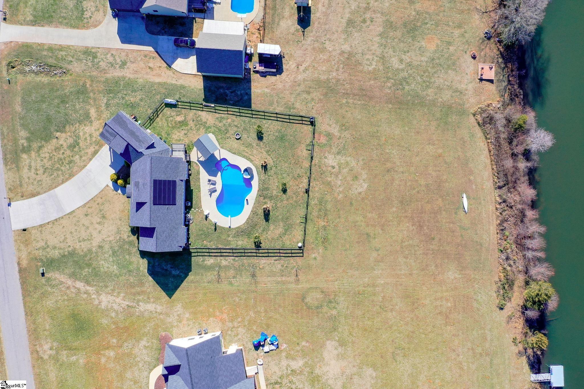 110 S Stallion Drive