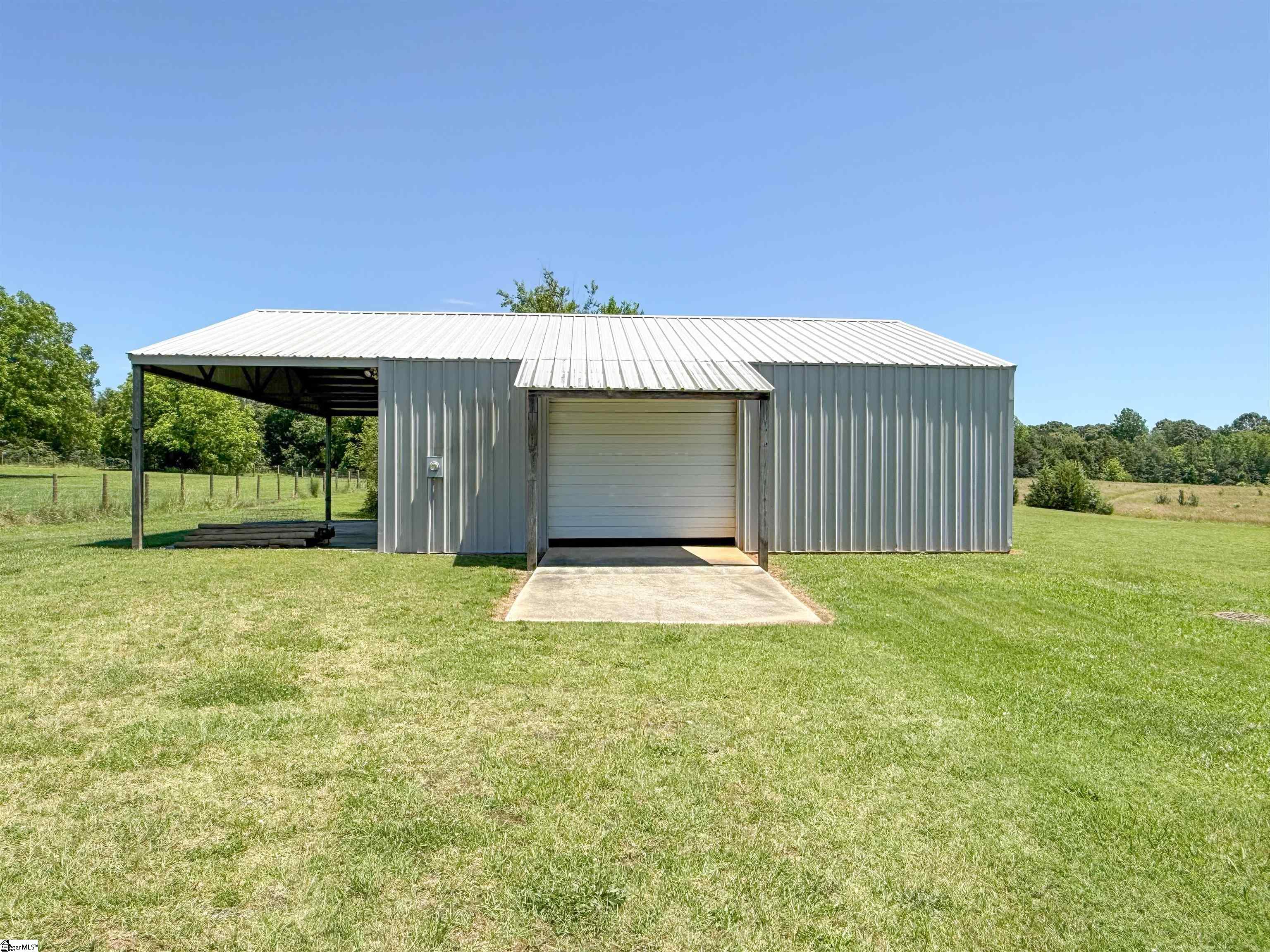 6050 Cross Anchor Road